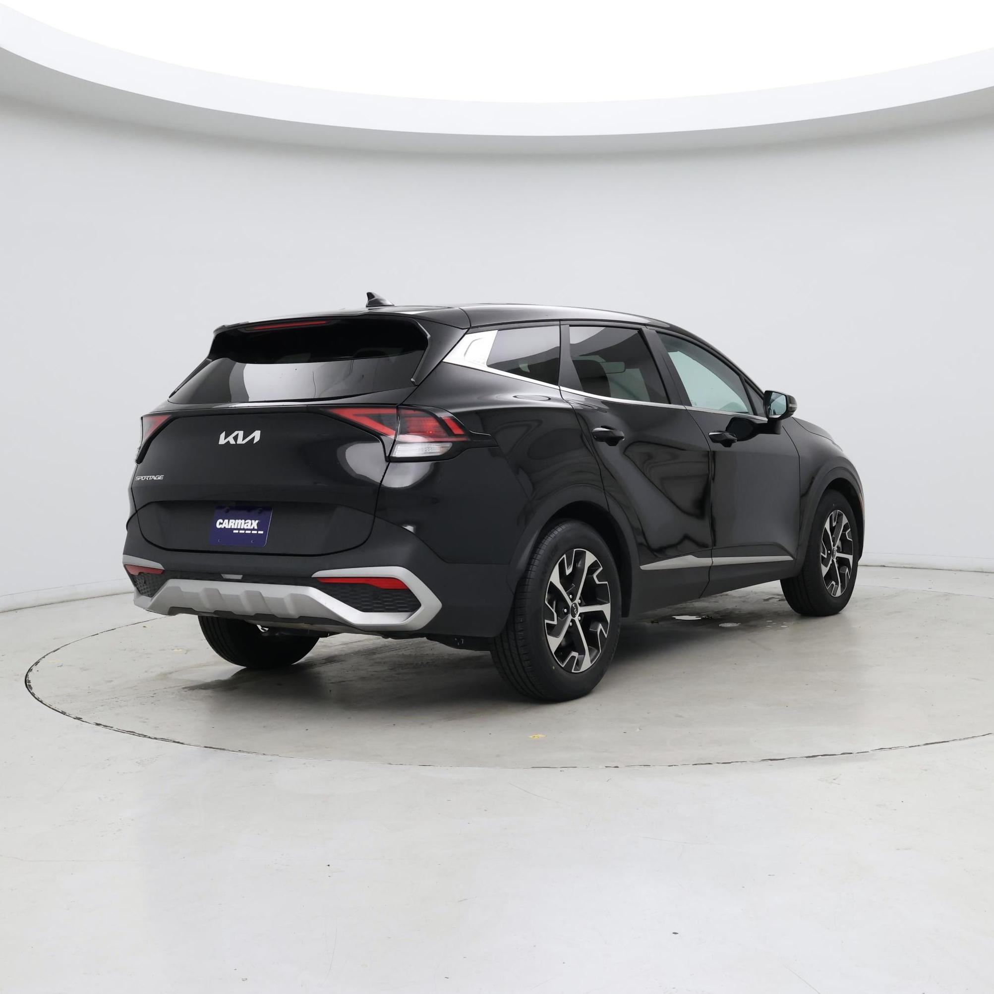 Thumbnail: 2023 Kia Sportage - 8