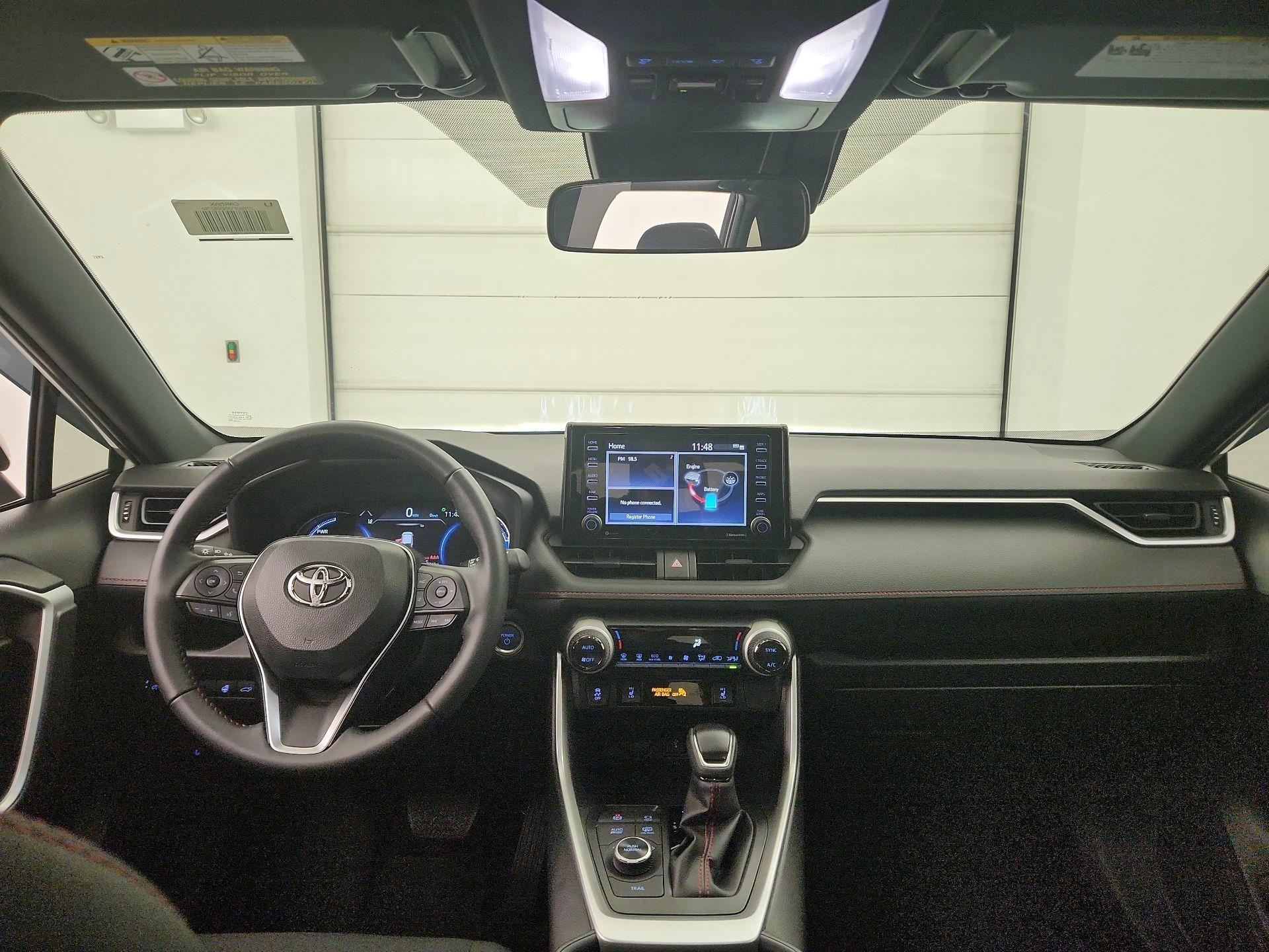 Thumbnail: 2022 Toyota RAV4 - 9