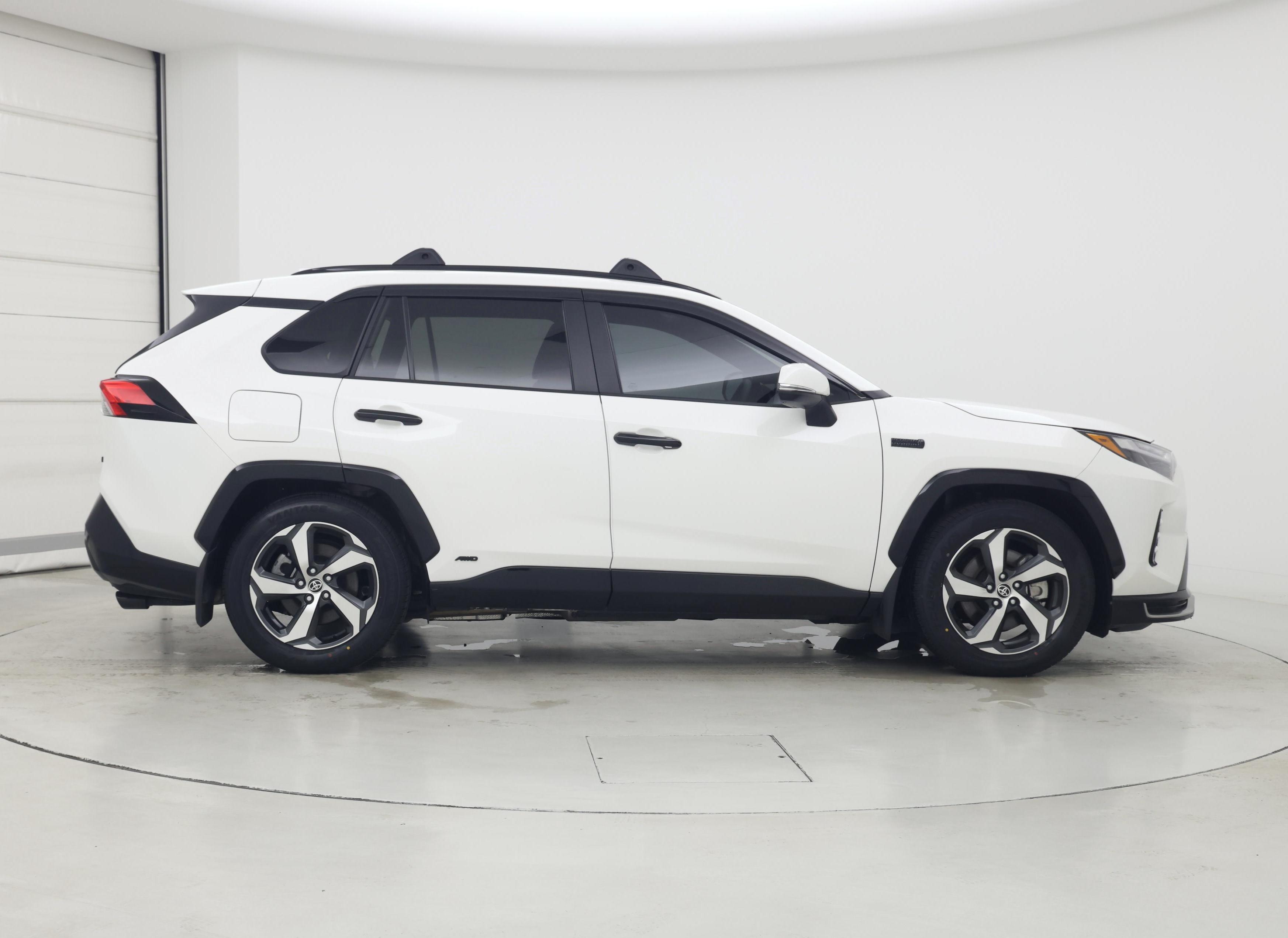 Thumbnail: 2022 Toyota RAV4 - 7