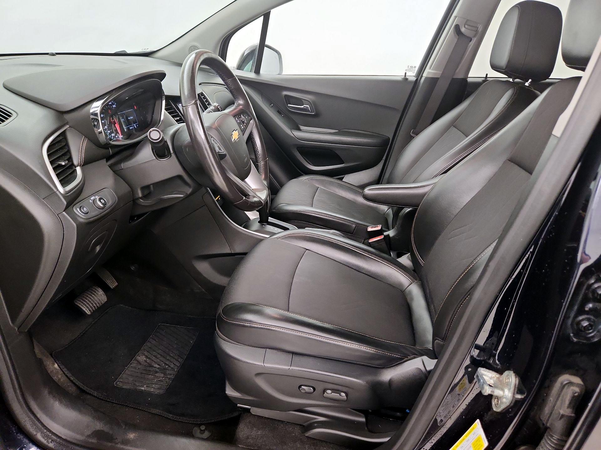 Thumbnail: 2021 Chevrolet Trax - 11