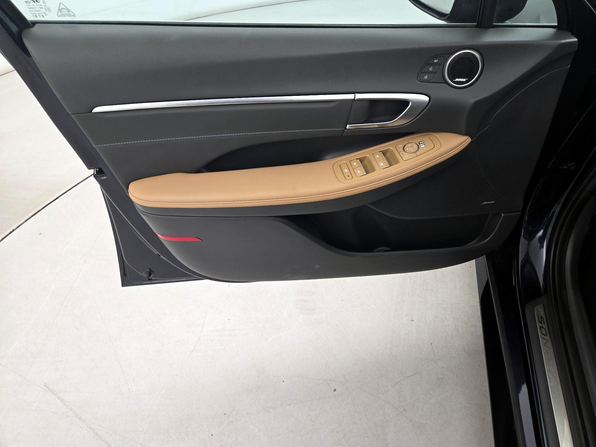 Thumbnail: 2021 Hyundai Sonata - 12