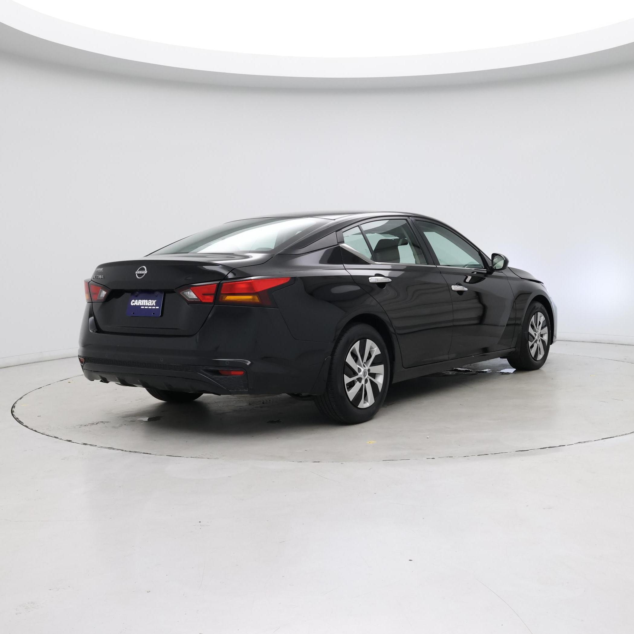 Thumbnail: 2023 Nissan Altima - 8