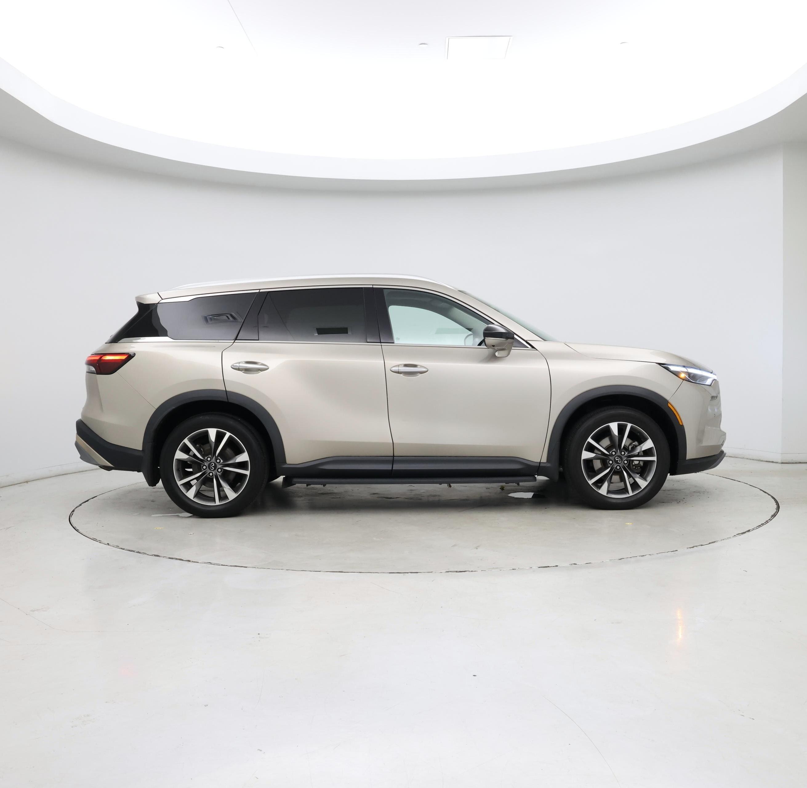 Thumbnail: 2022 INFINITI QX60 - 7