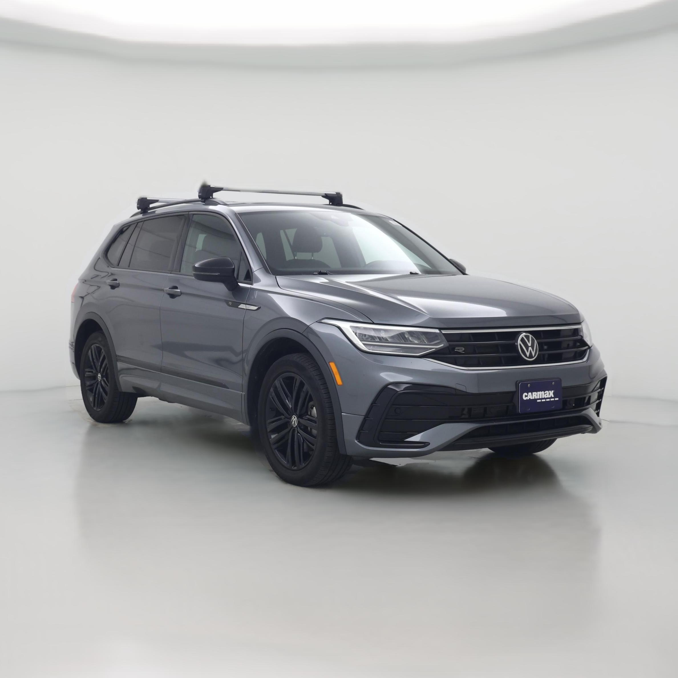 Thumbnail: 2022 Volkswagen Tiguan - 1