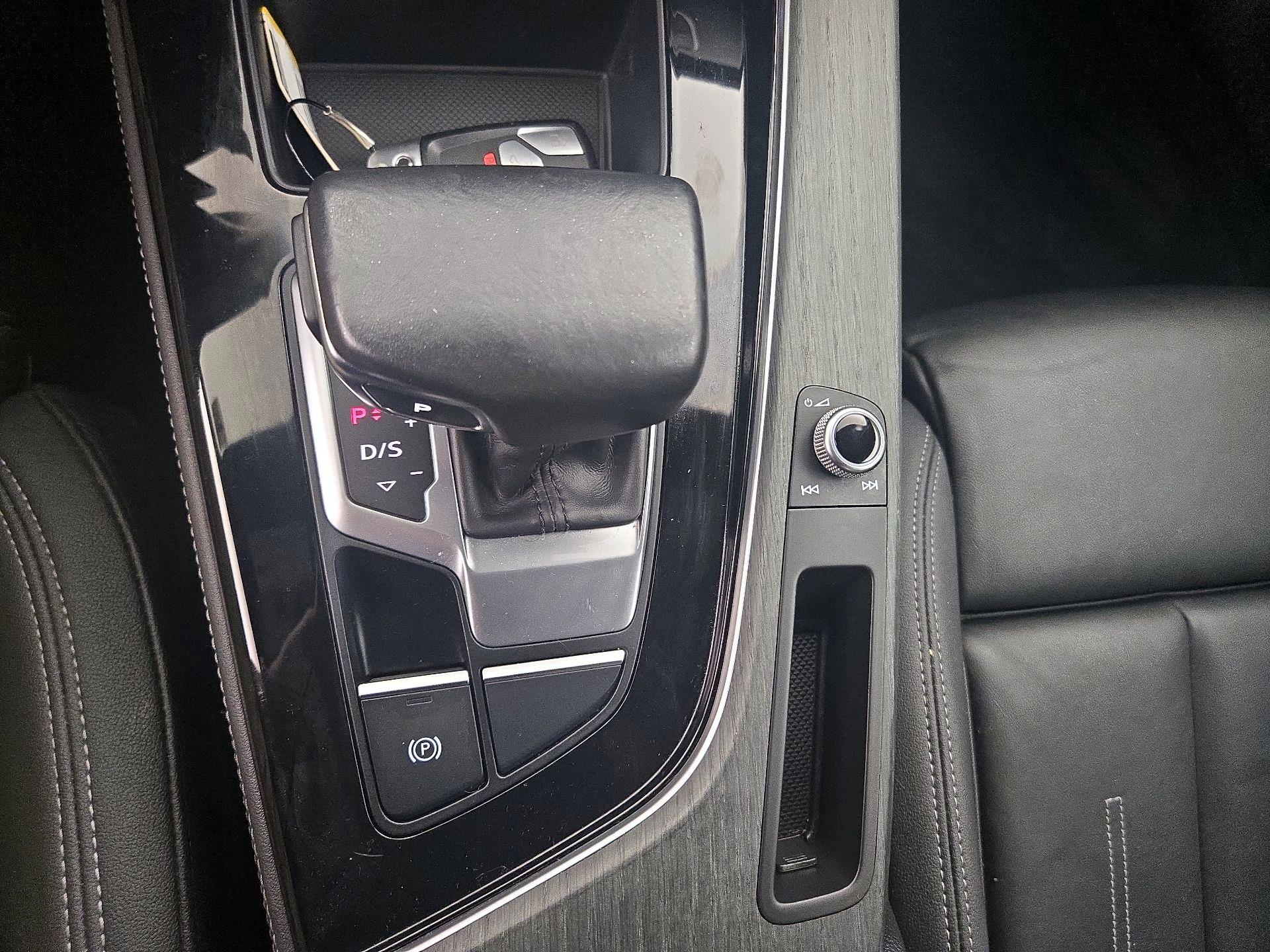 Thumbnail: 2021 Audi A4 - 17