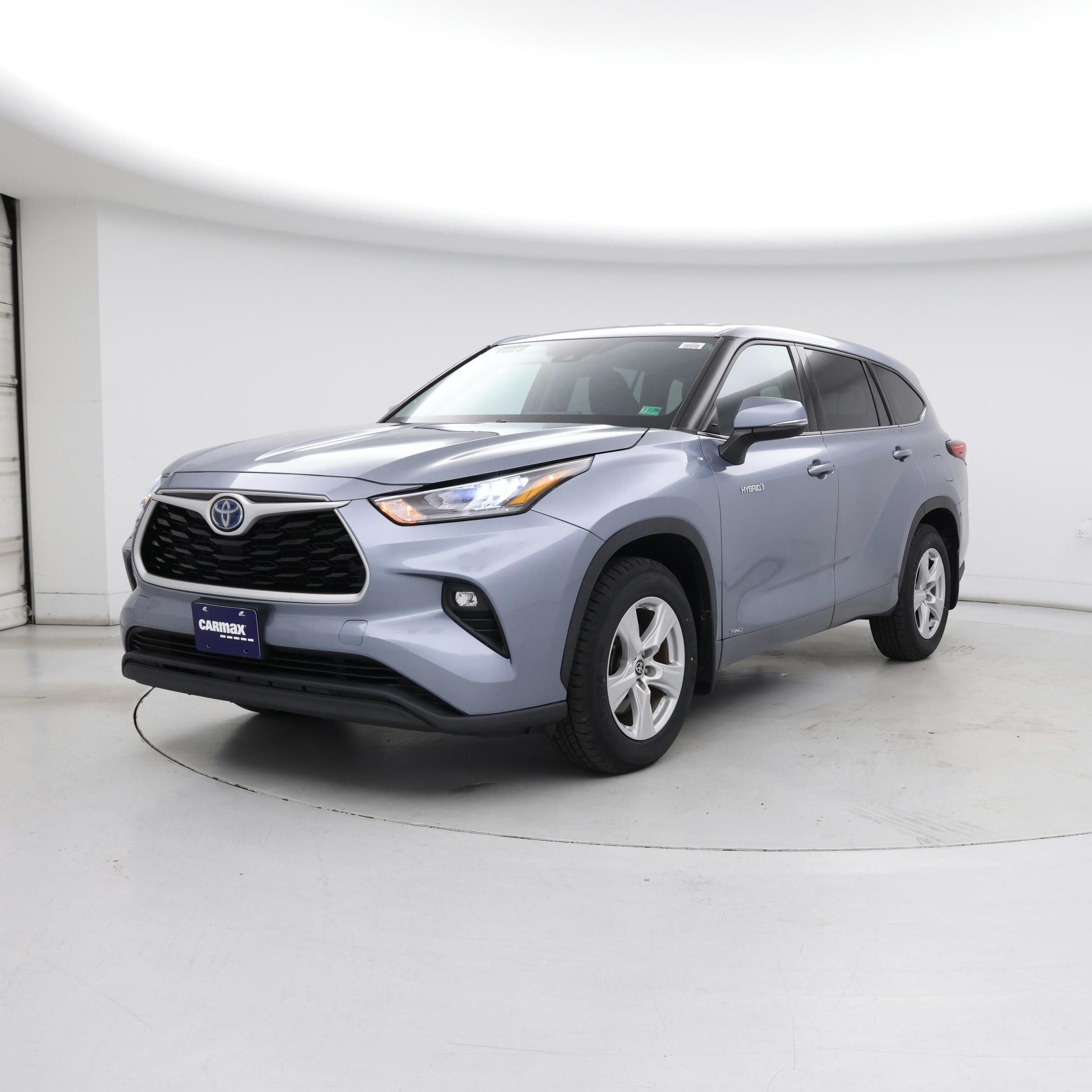 Thumbnail: 2020 Toyota Highlander - 4