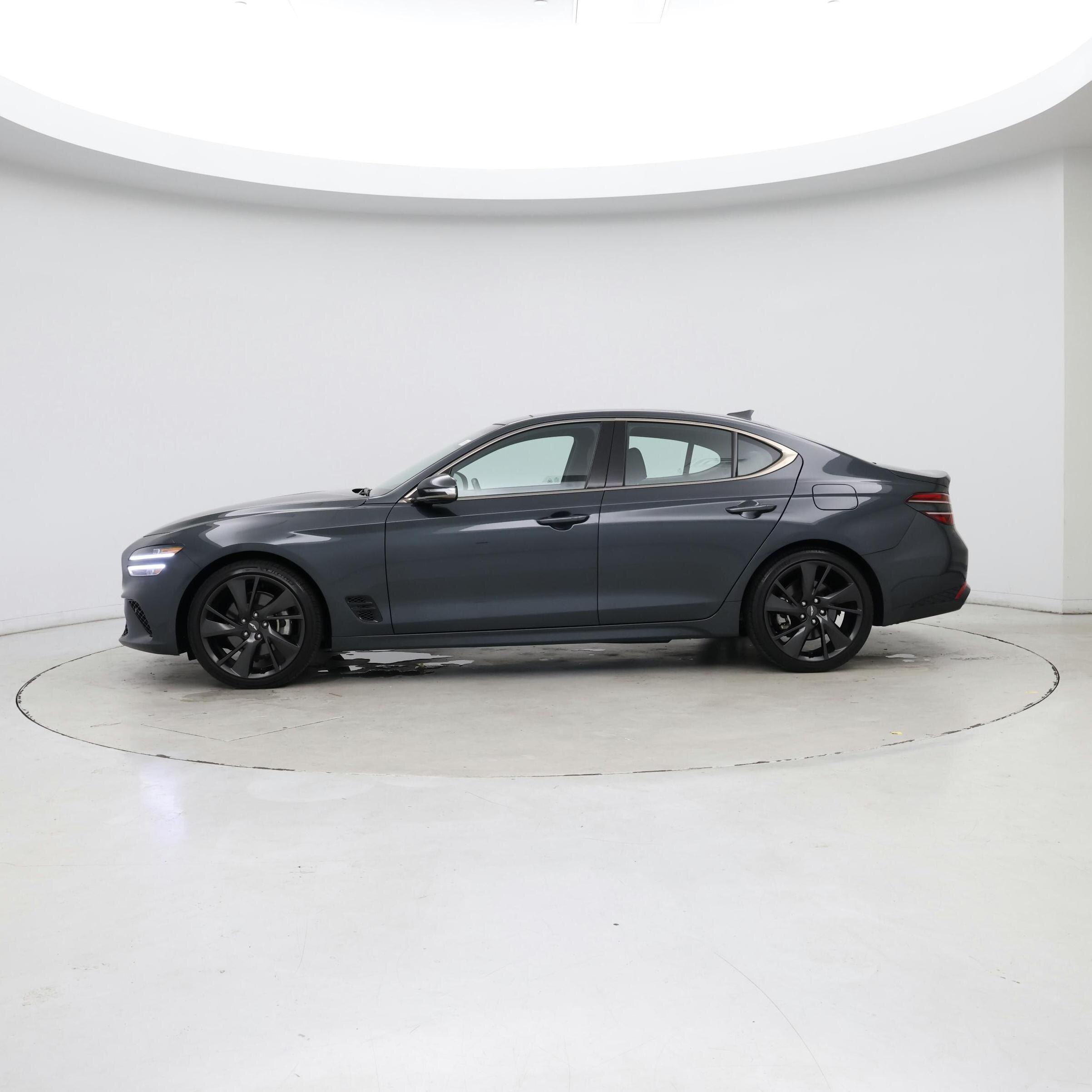 Thumbnail: 2023 Genesis G70 - 3