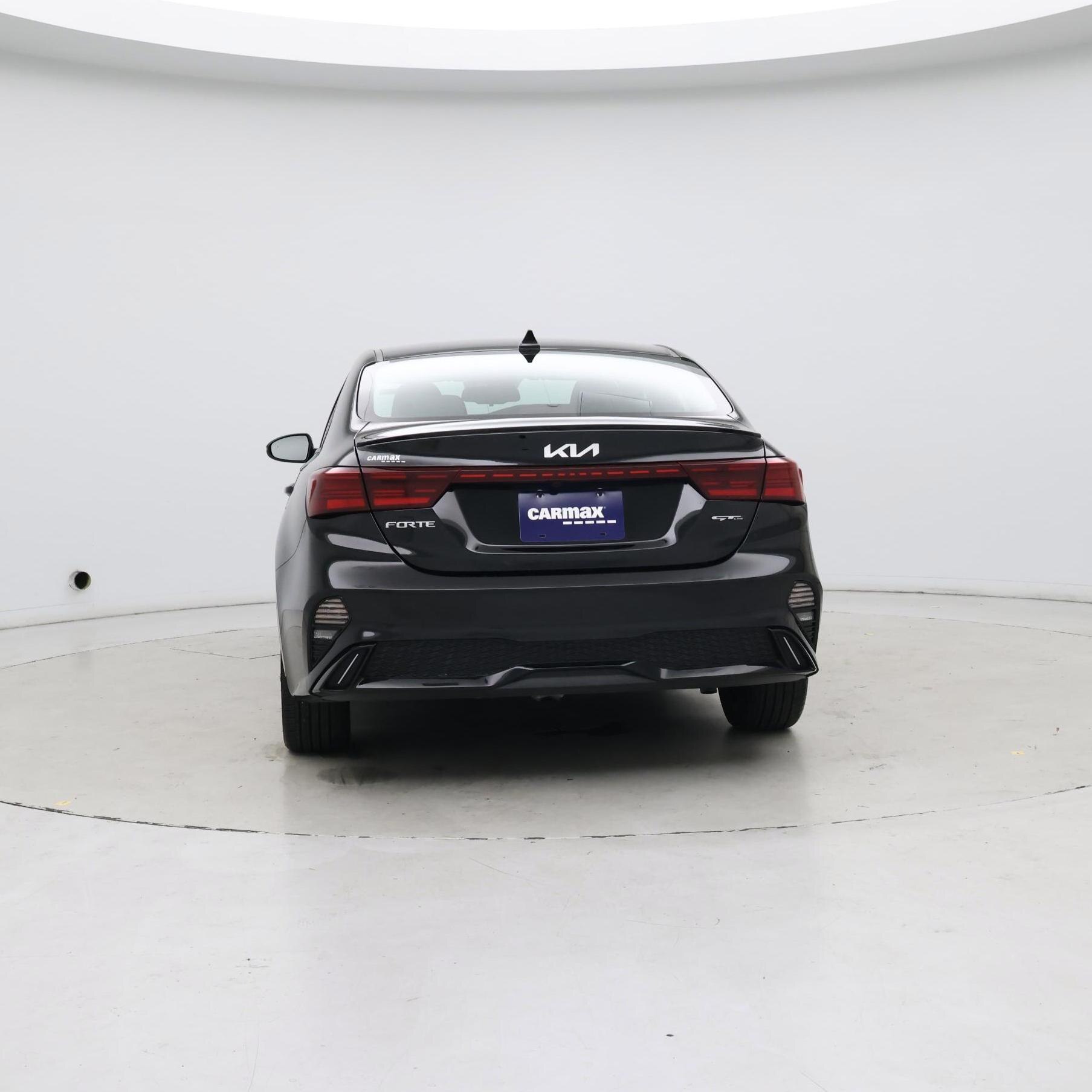 Thumbnail: 2022 Kia Forte - 6