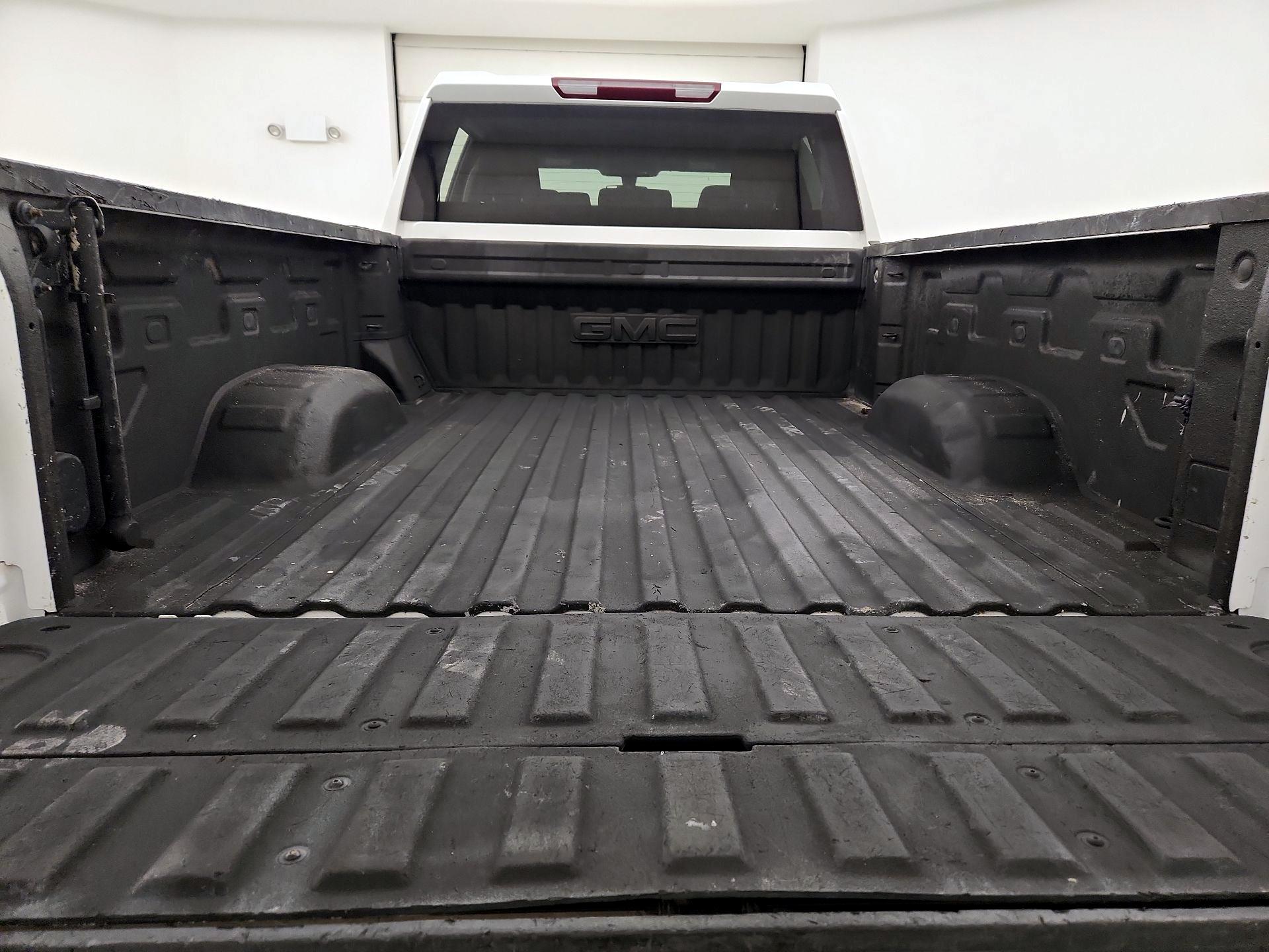 Thumbnail: 2022 GMC Sierra 2500 - 20