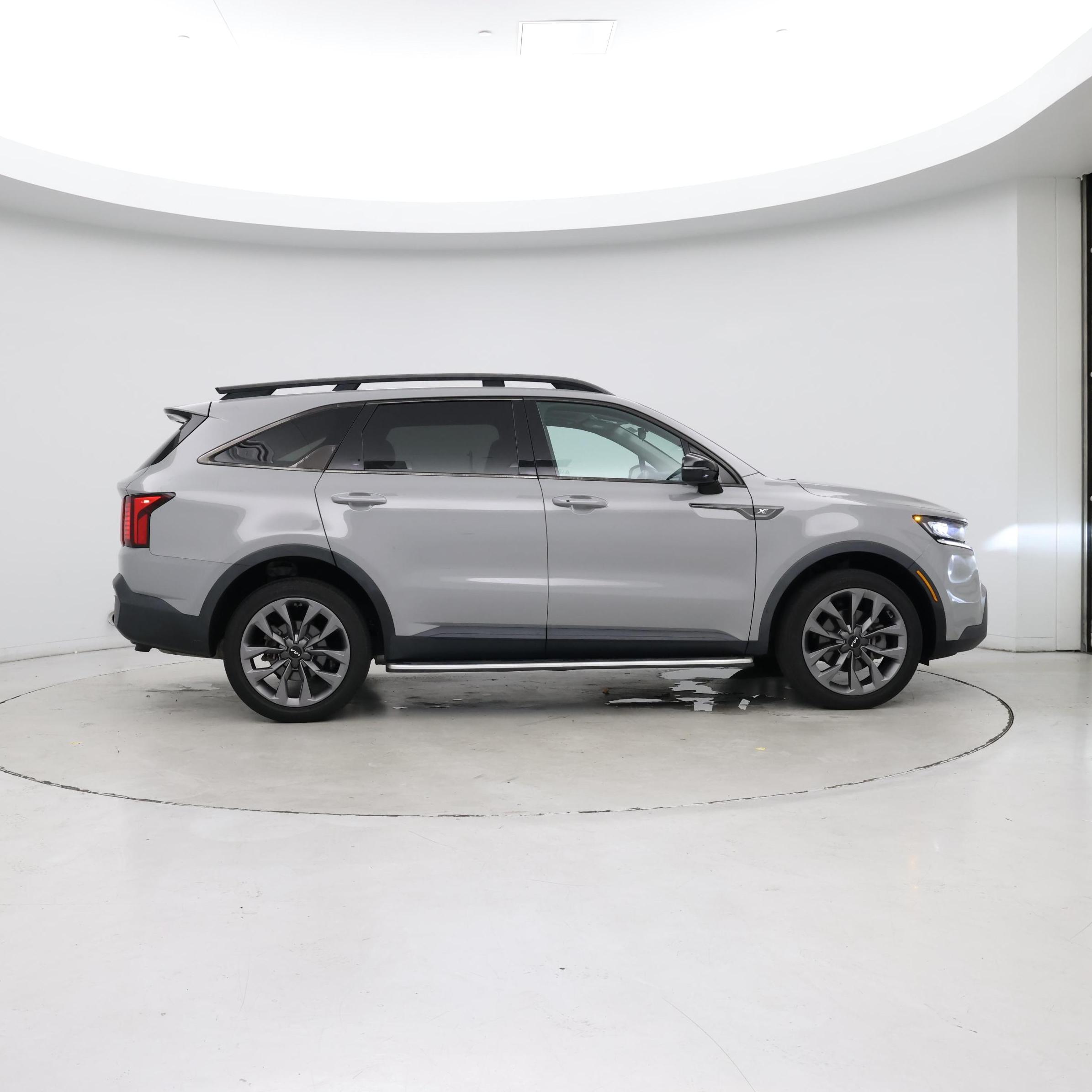 Thumbnail: 2022 Kia Sorento - 7