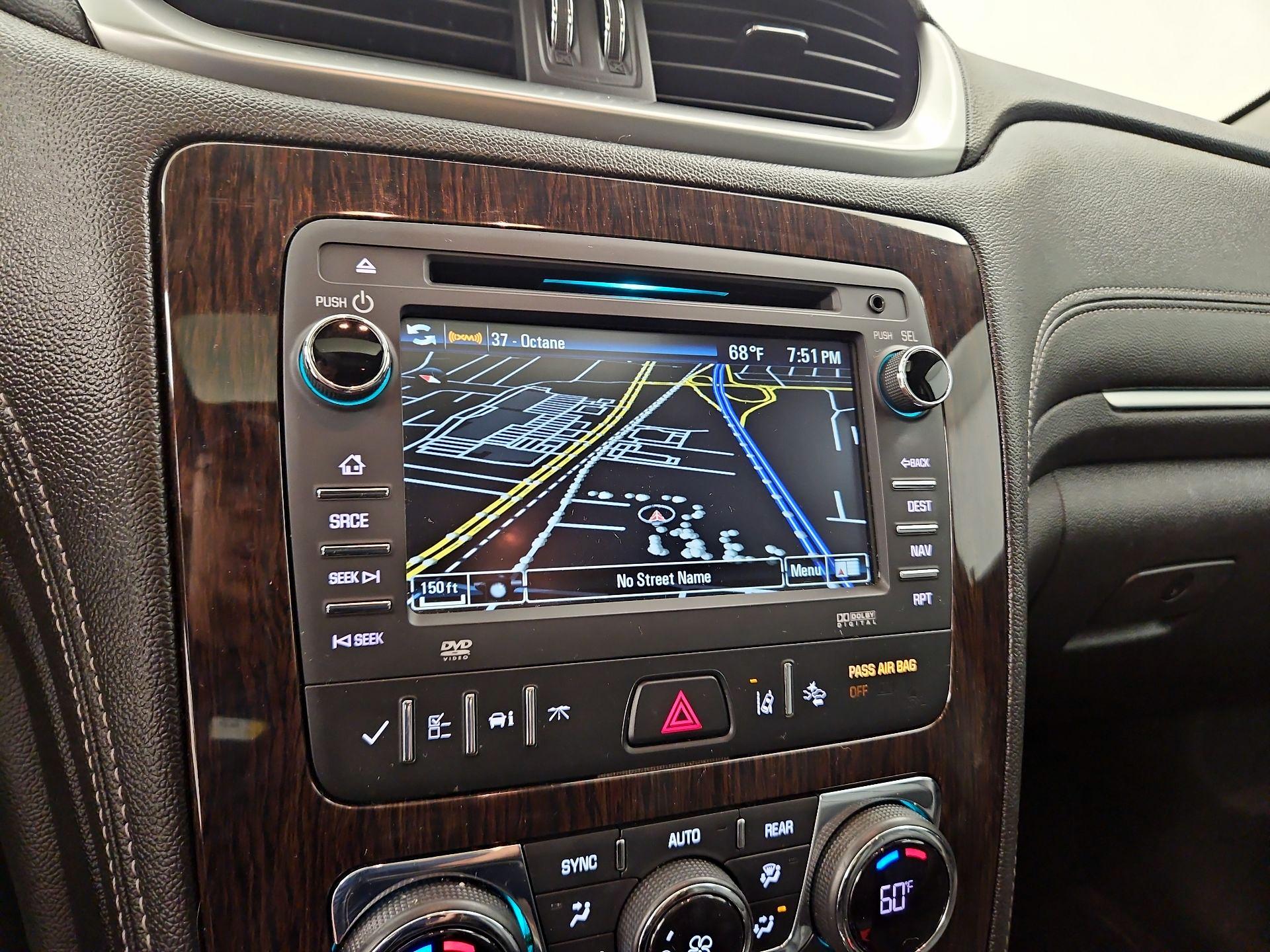 Thumbnail: 2015 Chevrolet Traverse - 14