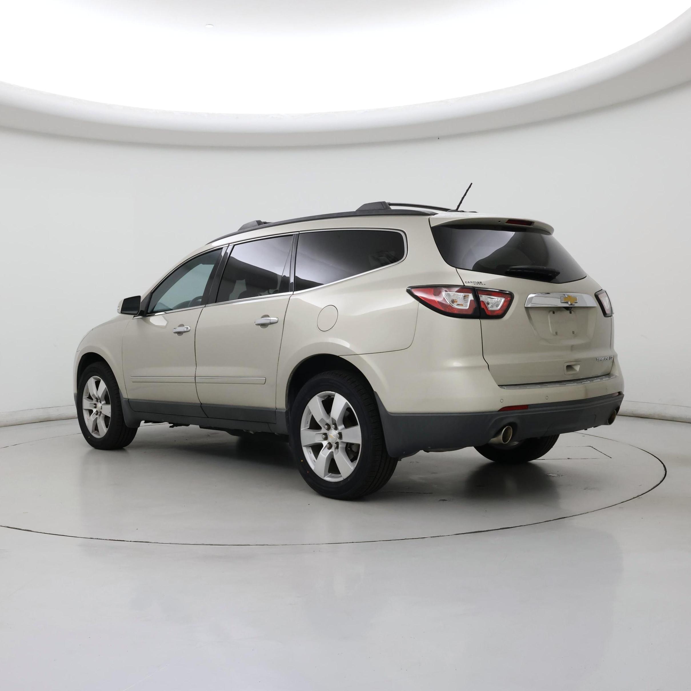 Thumbnail: 2015 Chevrolet Traverse - 2