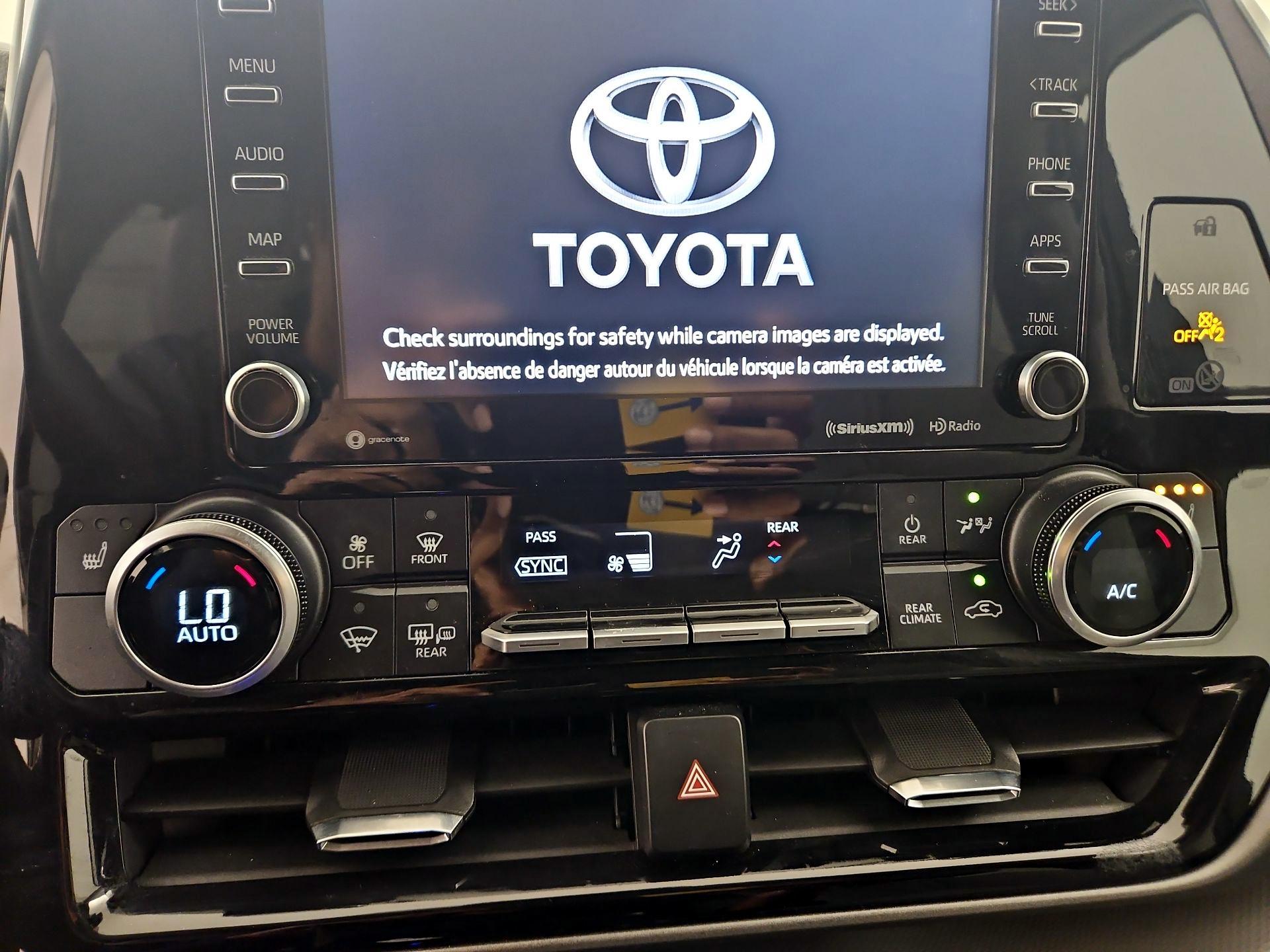 Thumbnail: 2021 Toyota Highlander - 16