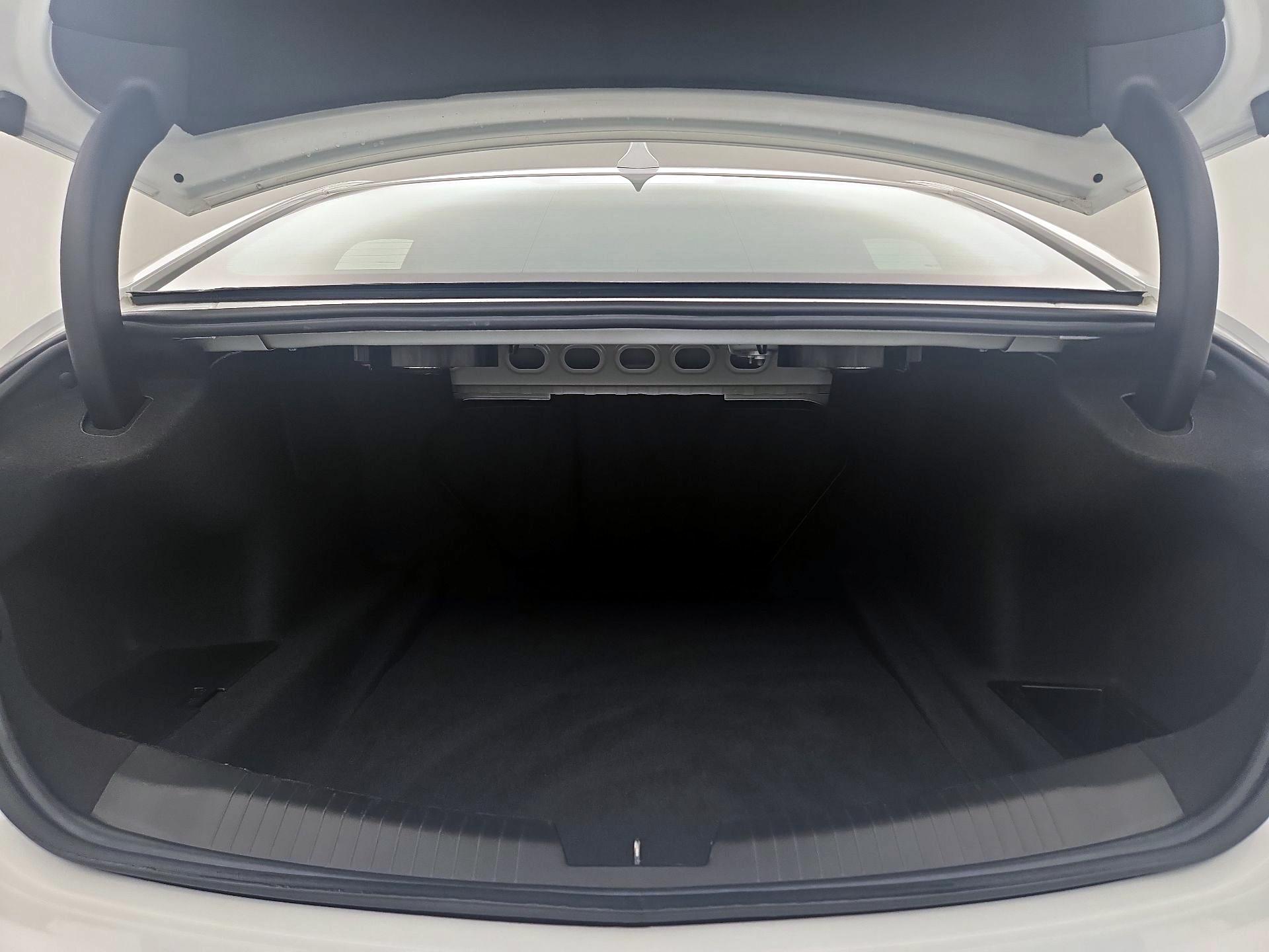 Thumbnail: 2022 Cadillac CT5 - 20