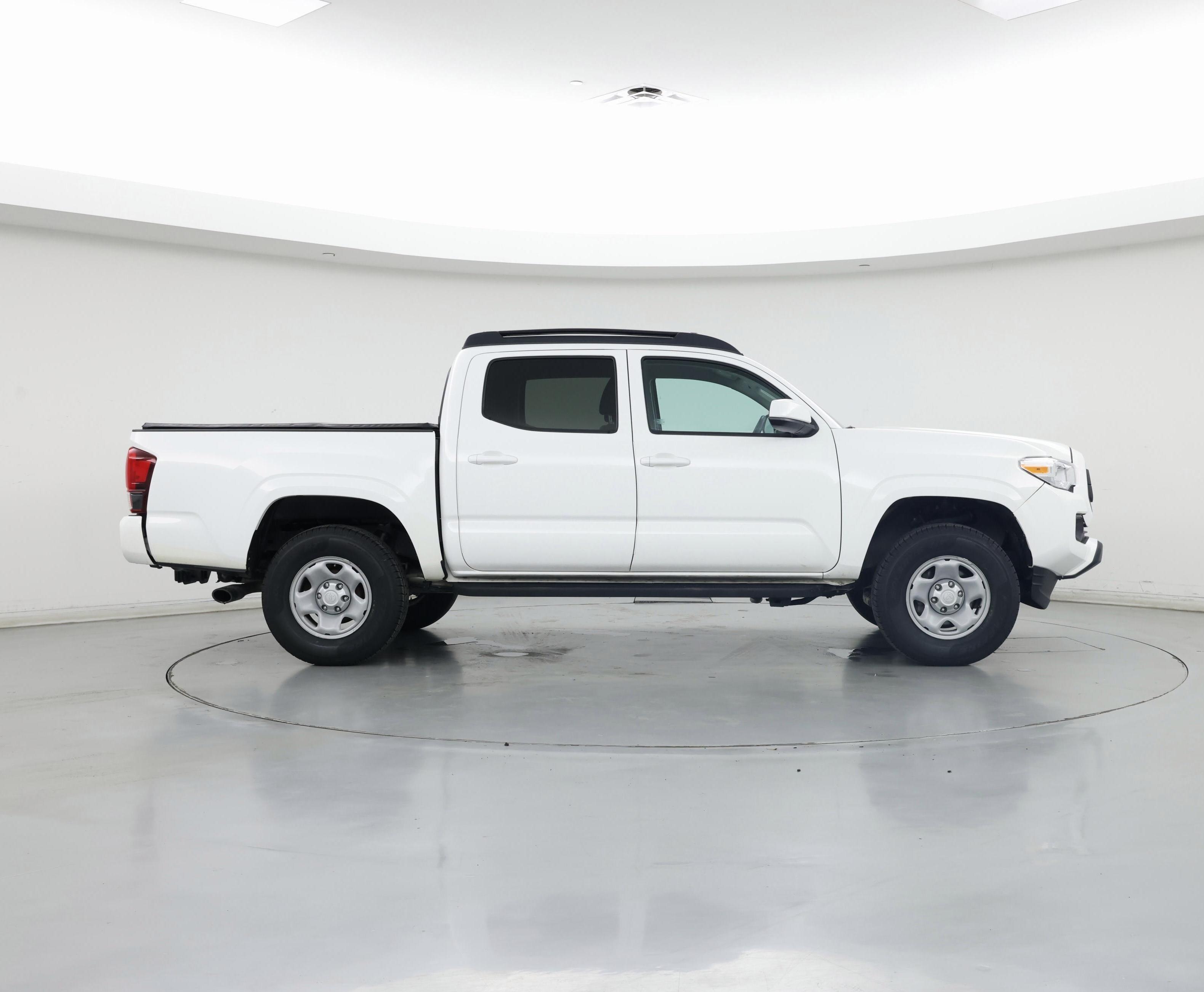Thumbnail: 2023 Toyota Tacoma - 7