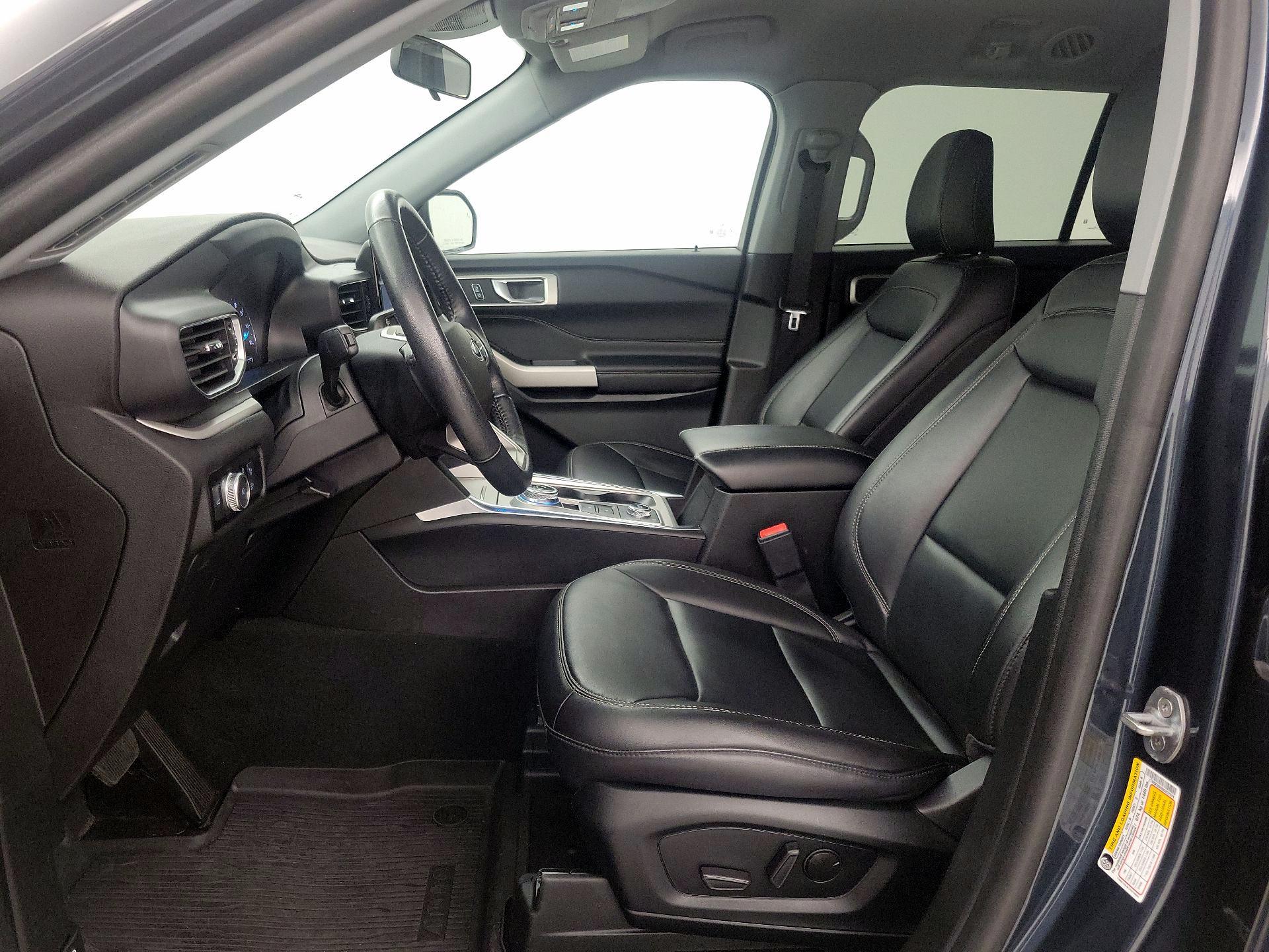 Thumbnail: 2022 Ford Explorer - 11