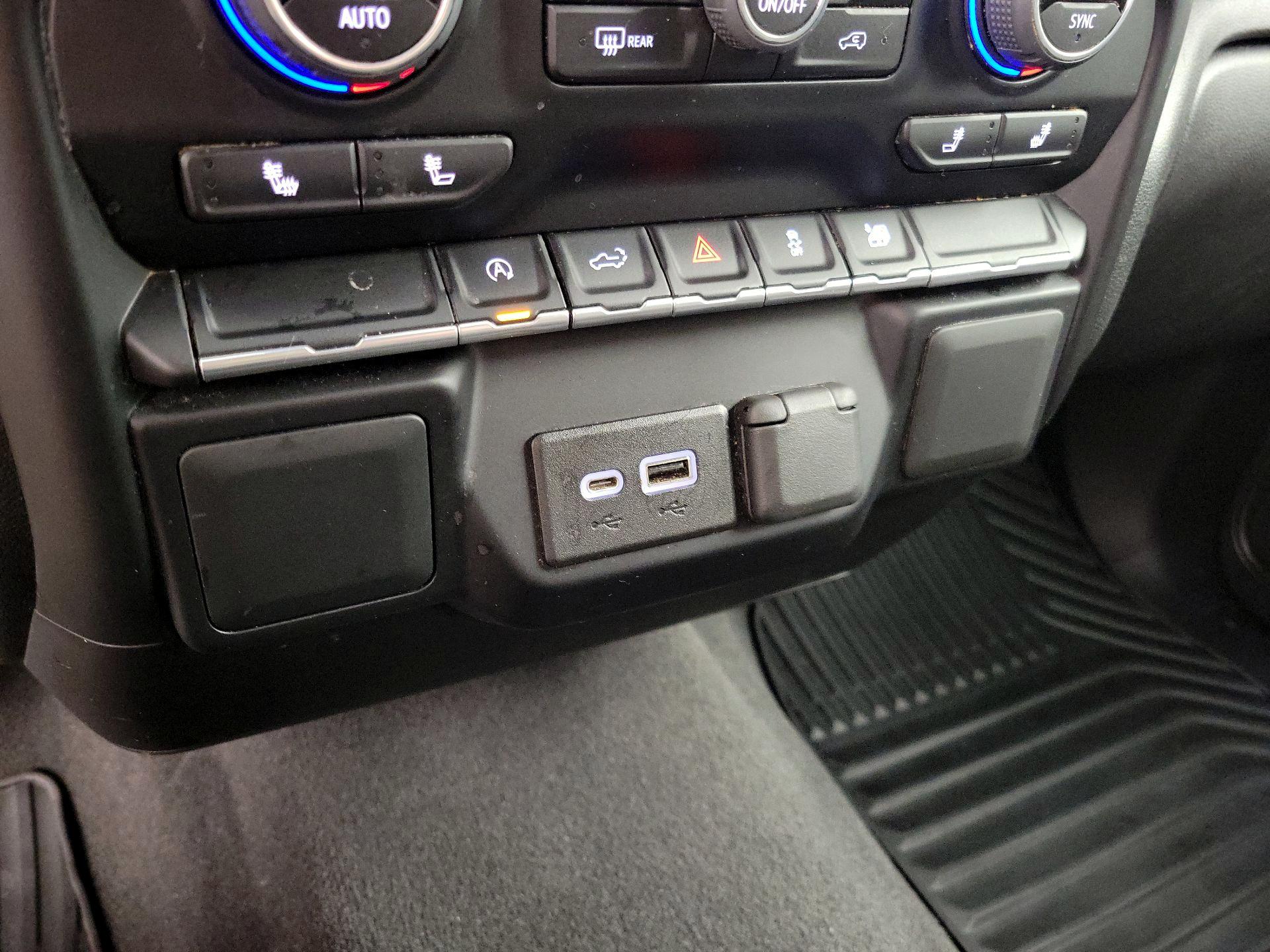 Thumbnail: 2022 Chevrolet Silverado 1500 - 18