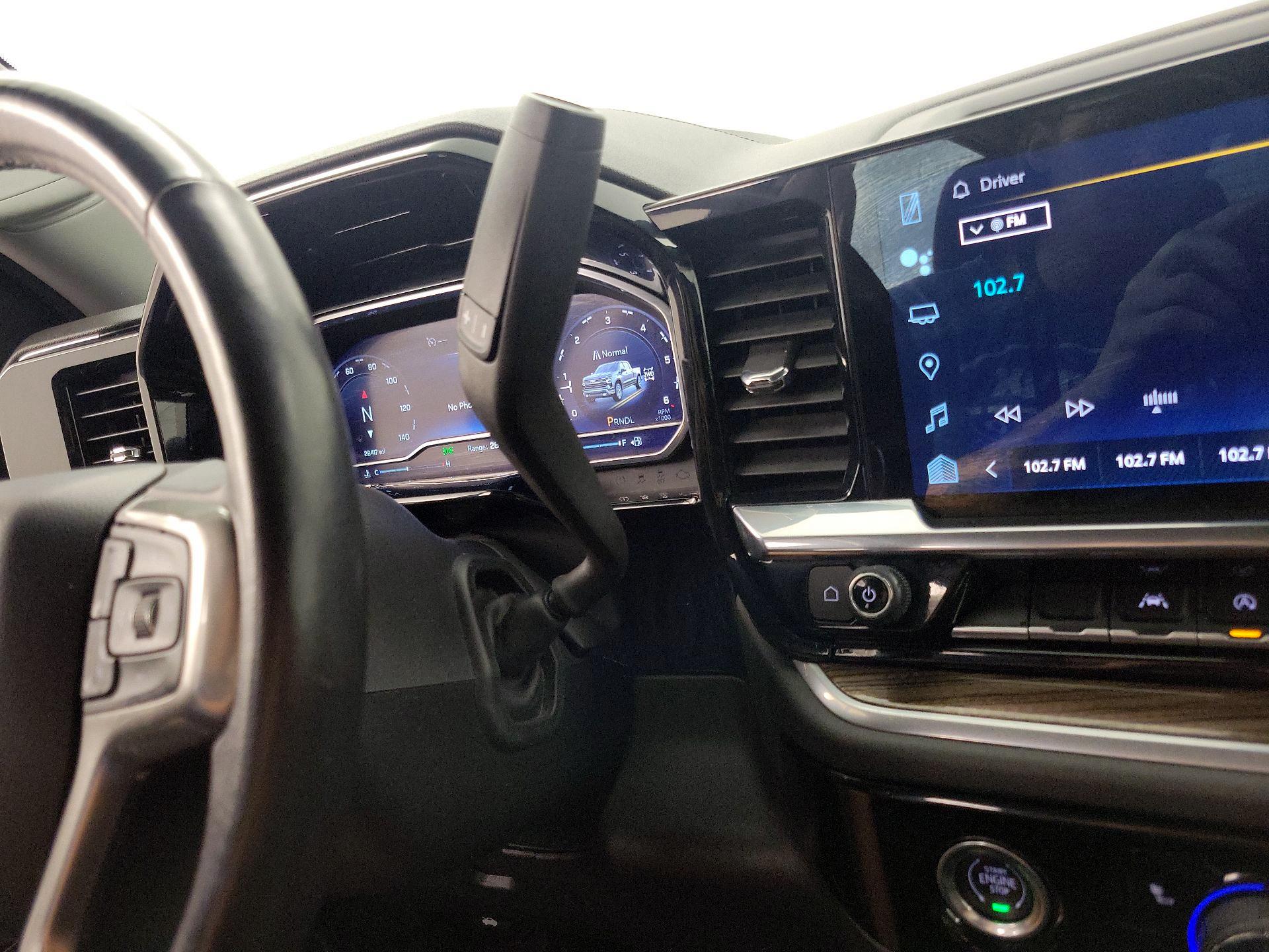 Thumbnail: 2022 Chevrolet Silverado 1500 - 17