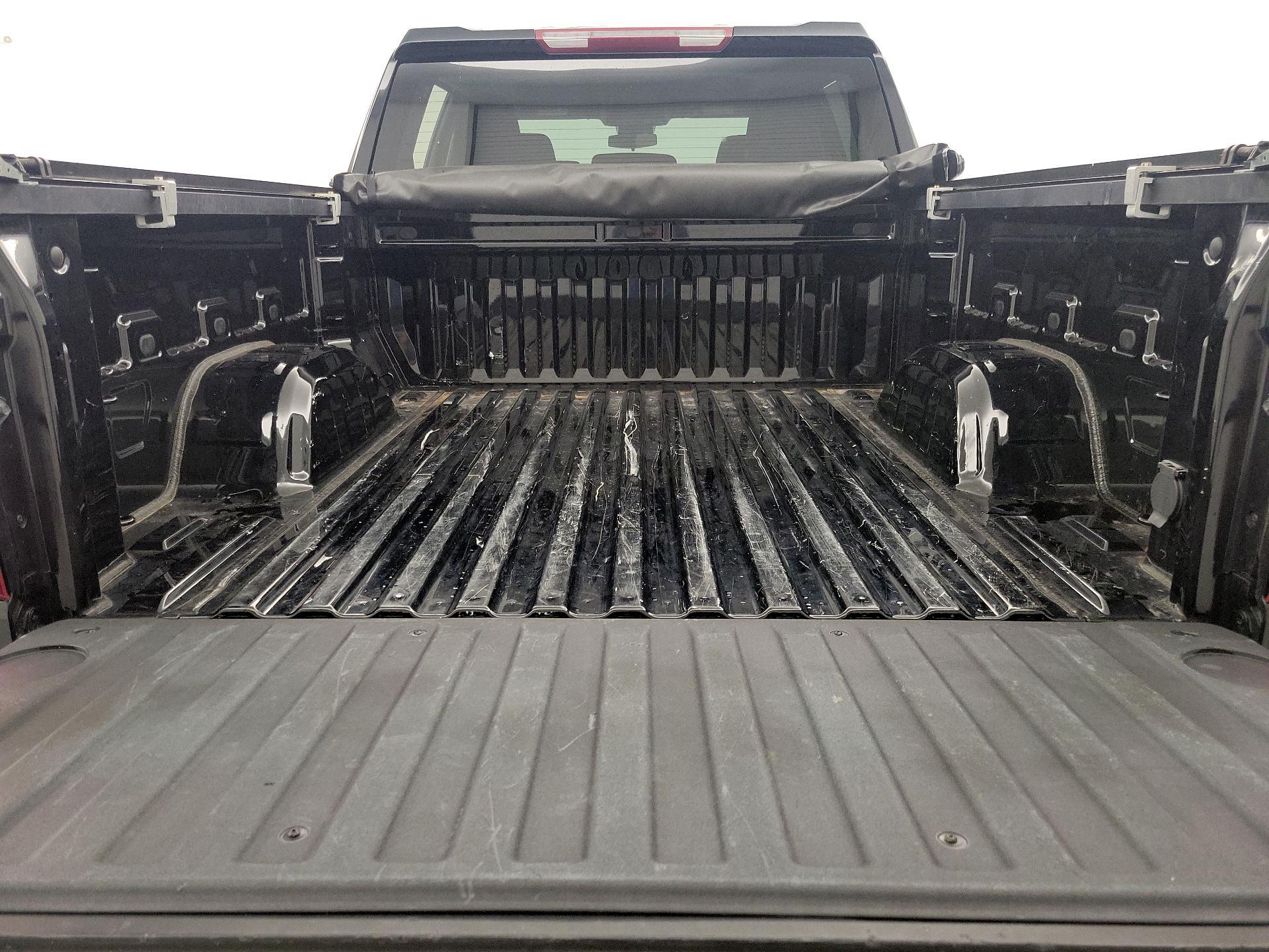 Thumbnail: 2022 Chevrolet Silverado 1500 - 20