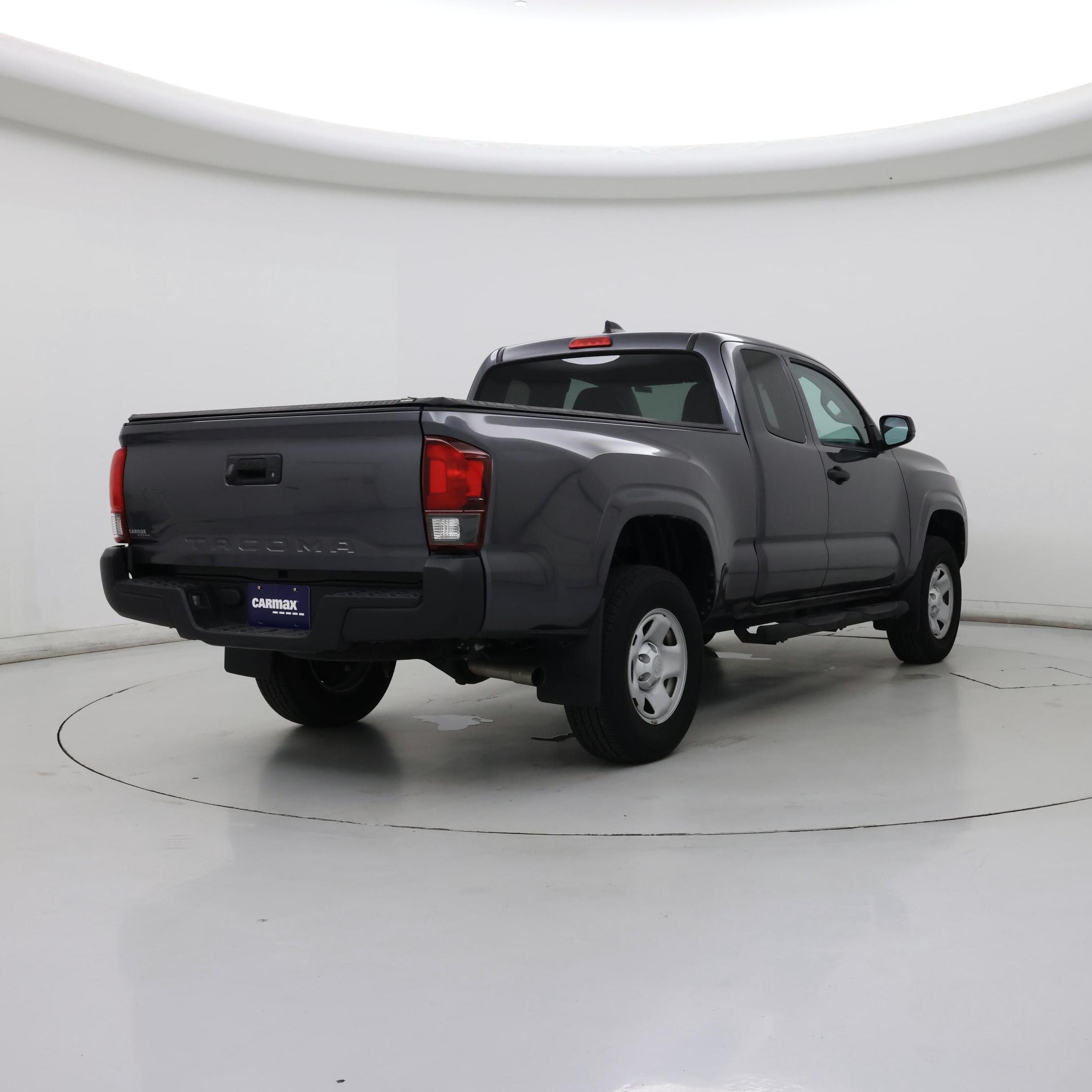 Thumbnail: 2020 Toyota Tacoma - 8