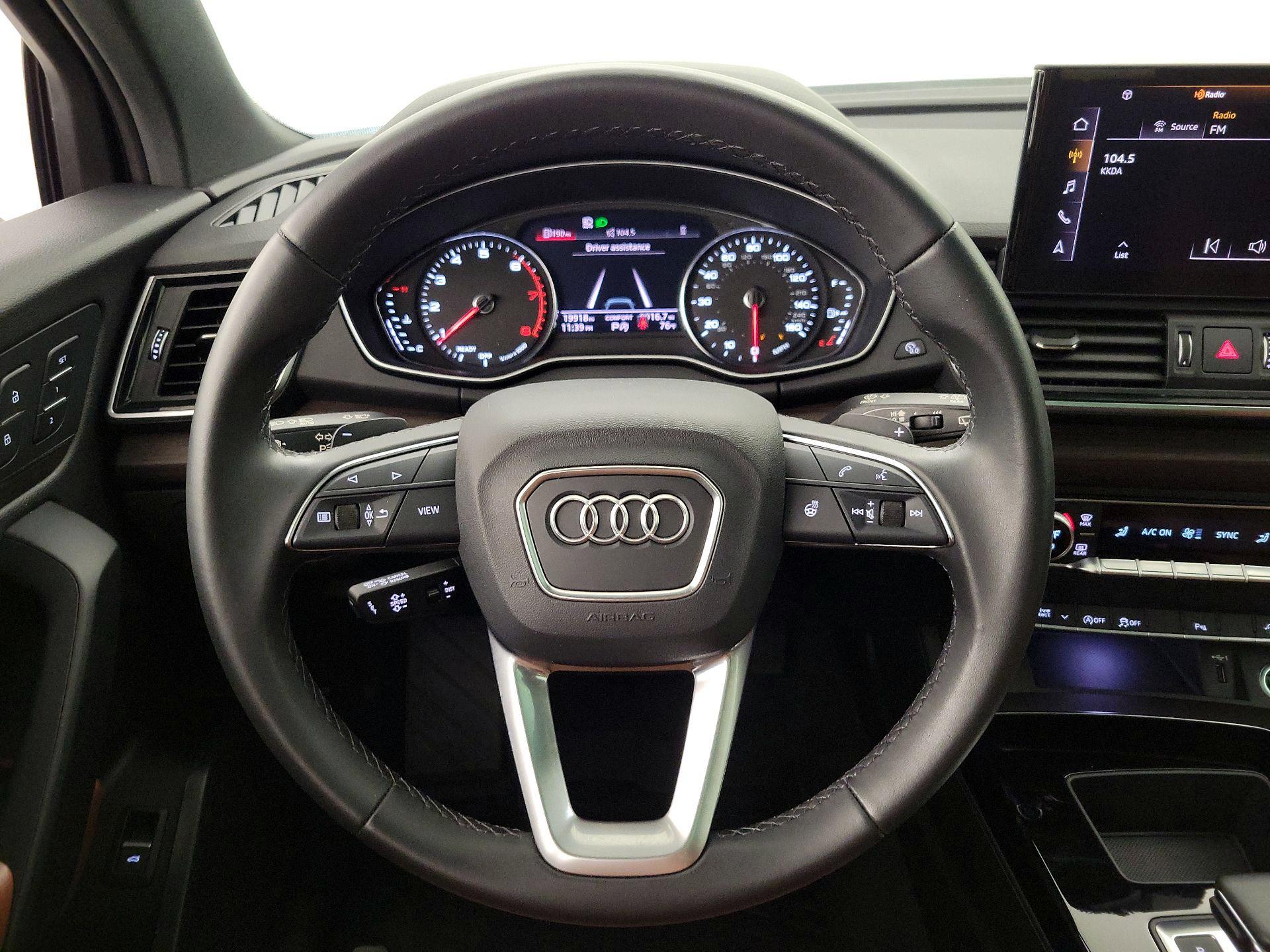 Thumbnail: 2023 Audi Q5 - 10