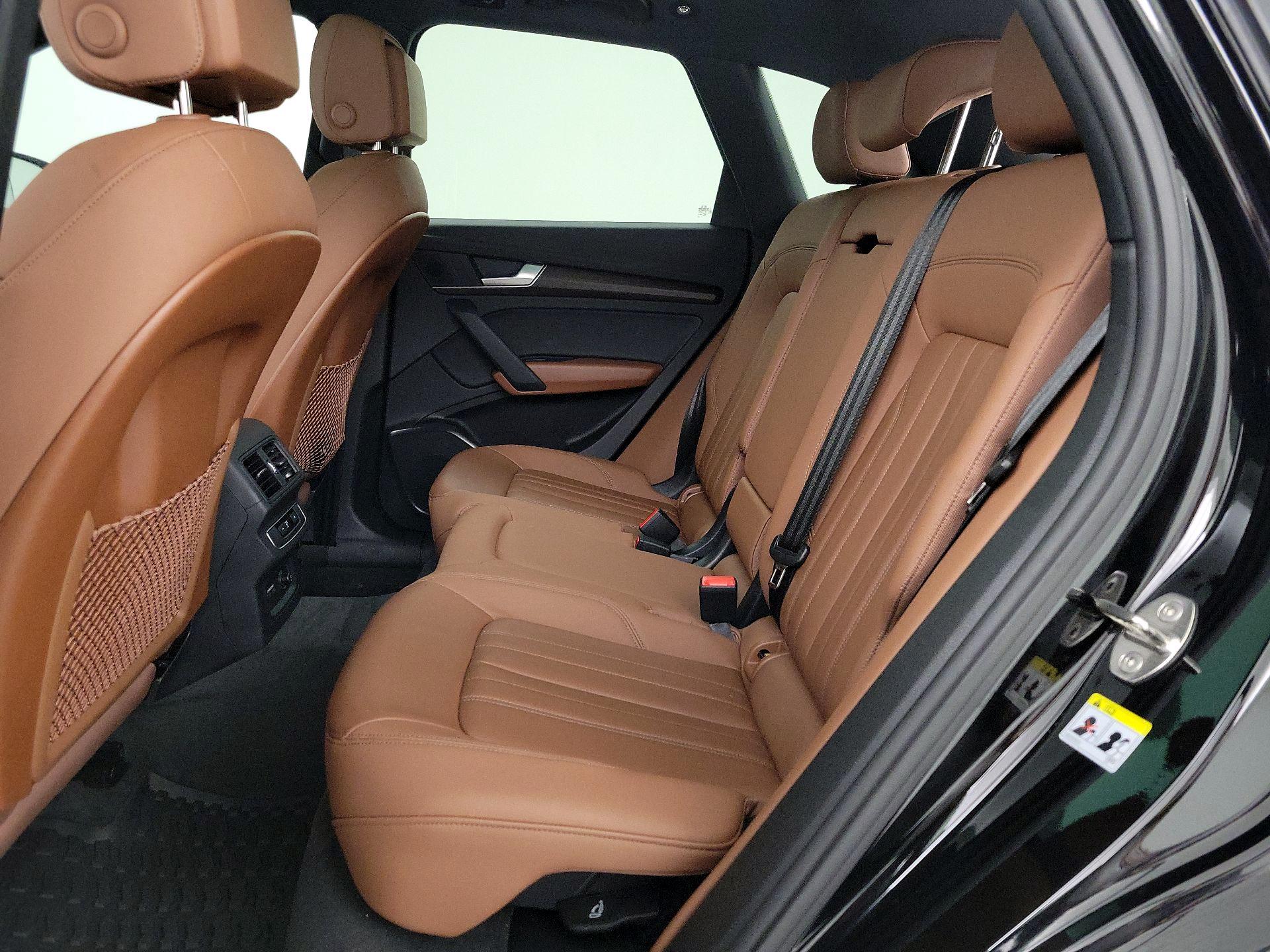 Thumbnail: 2023 Audi Q5 - 19