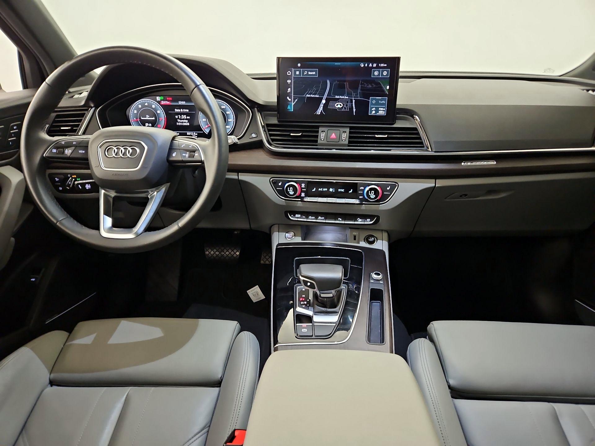 Thumbnail: 2022 Audi Q5 - 9