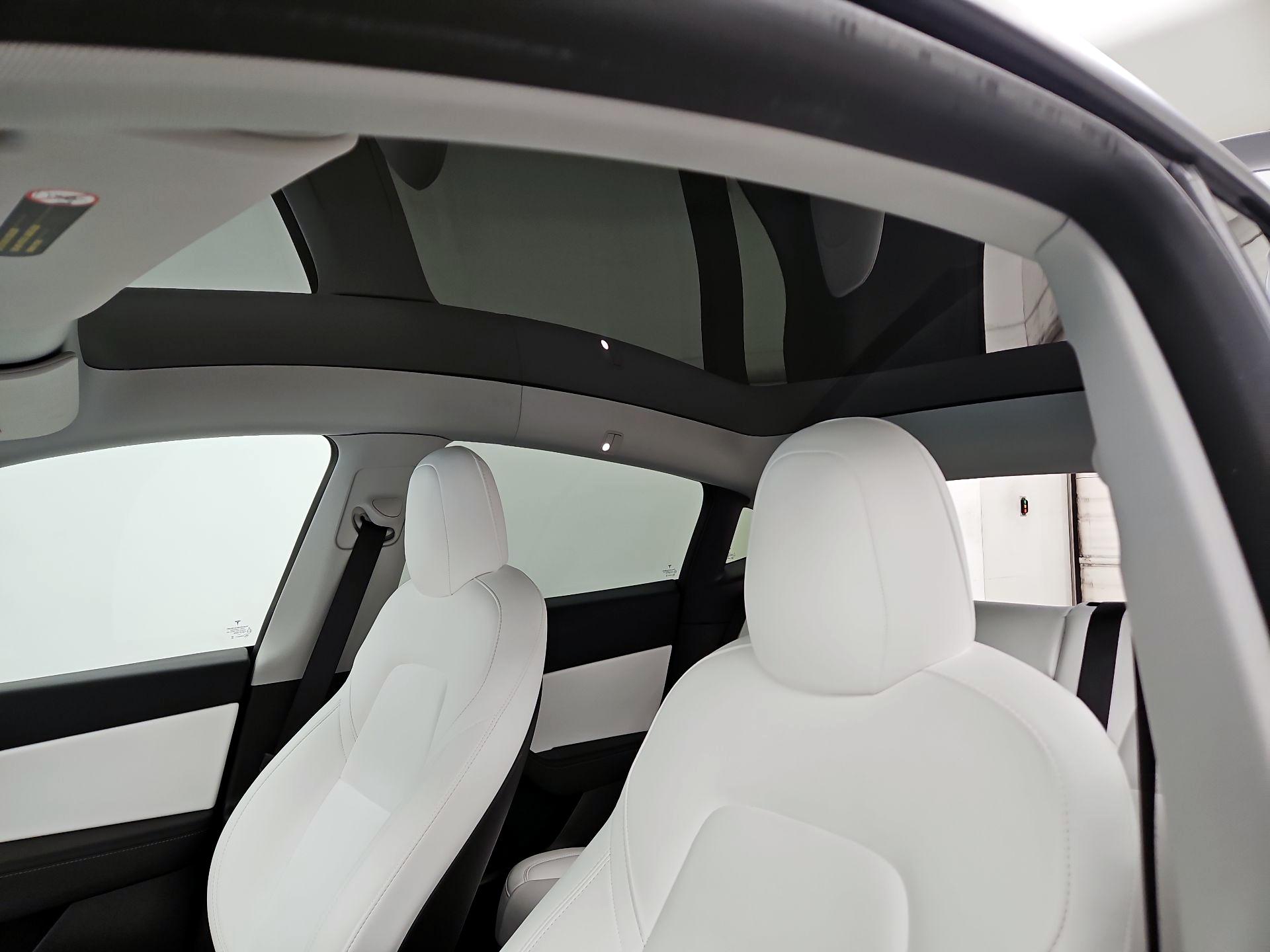 Thumbnail: 2021 Tesla Model Y - 18