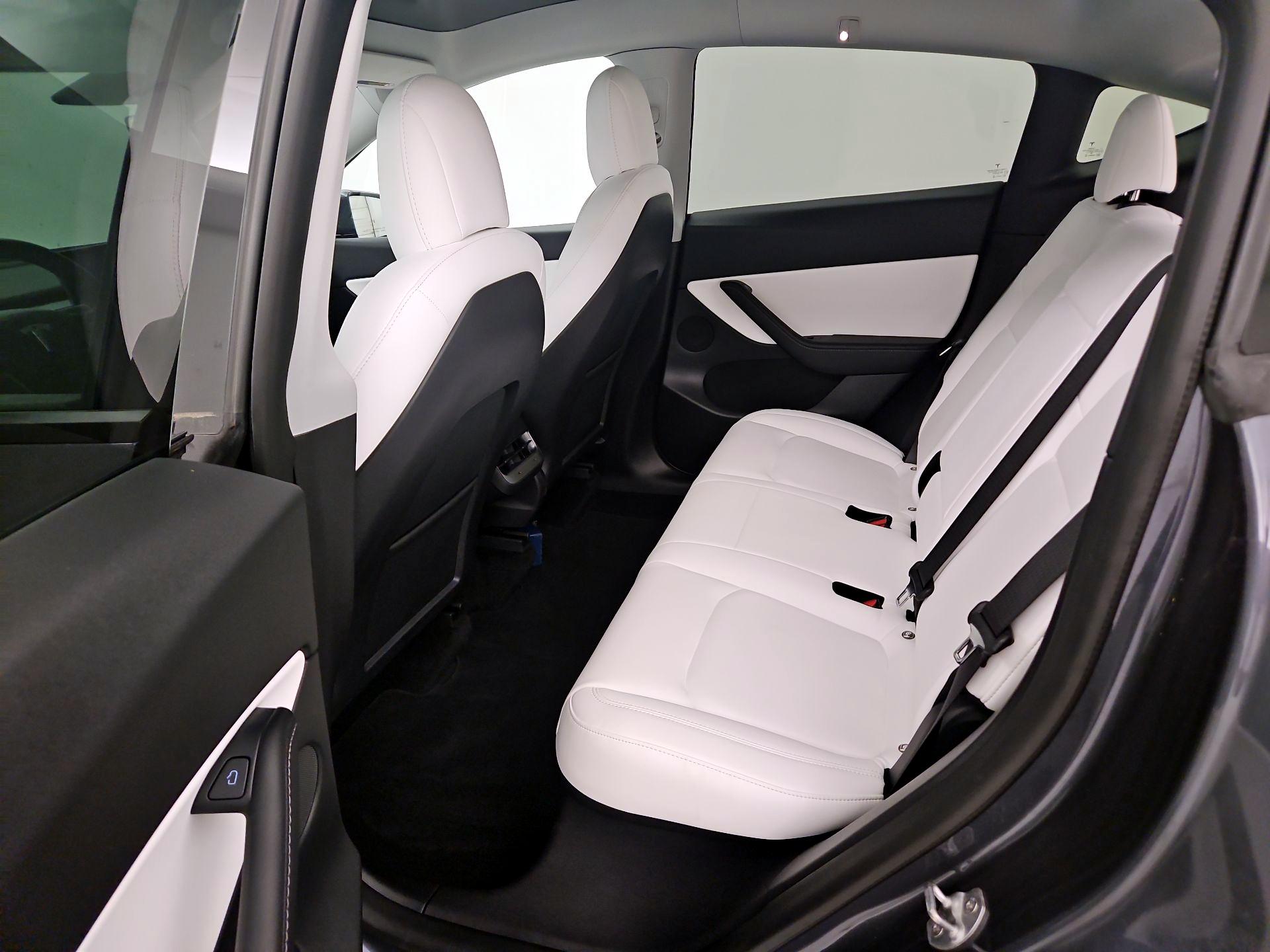 Thumbnail: 2021 Tesla Model Y - 19