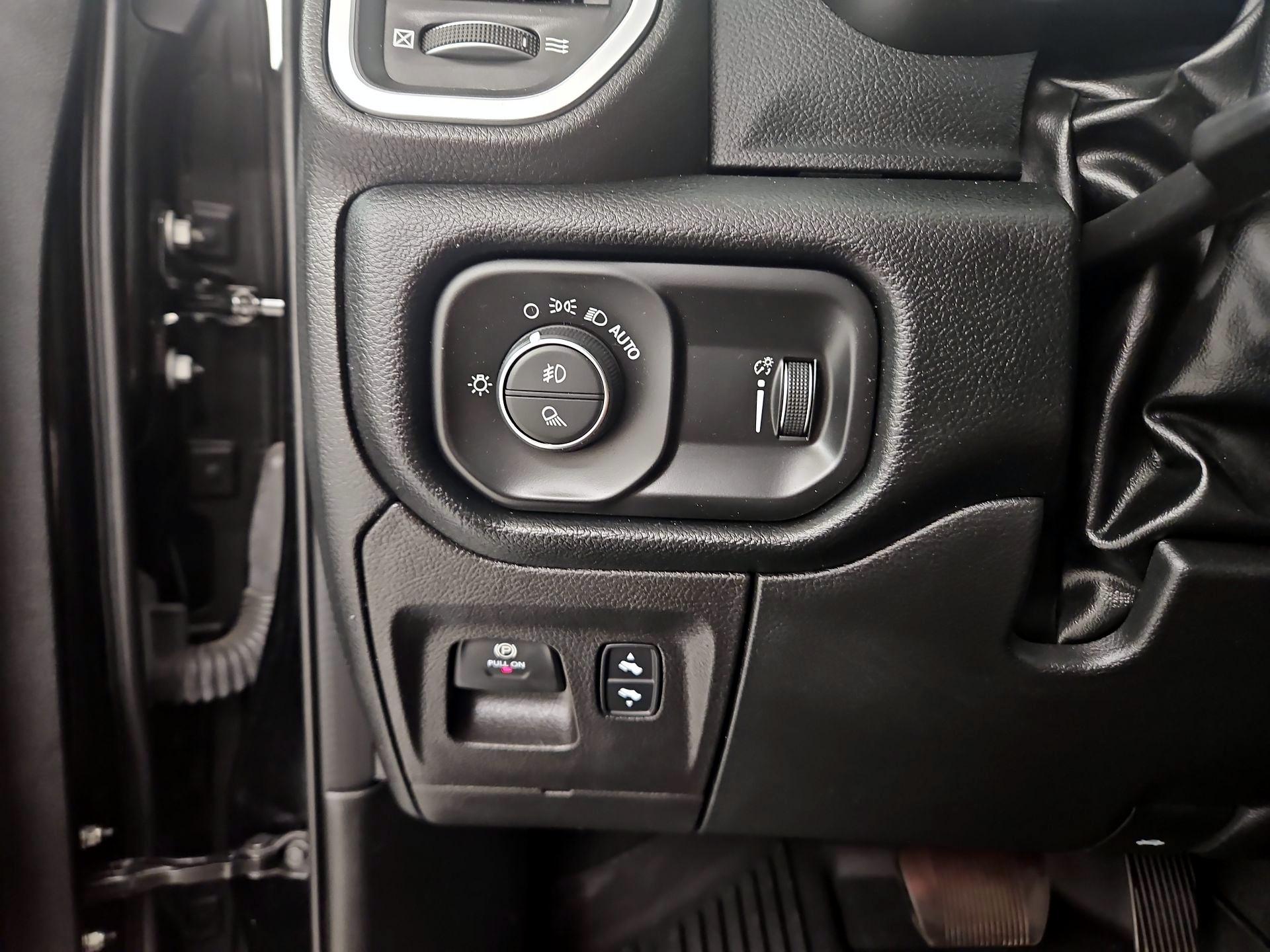 Thumbnail: 2022 RAM 1500 - 13
