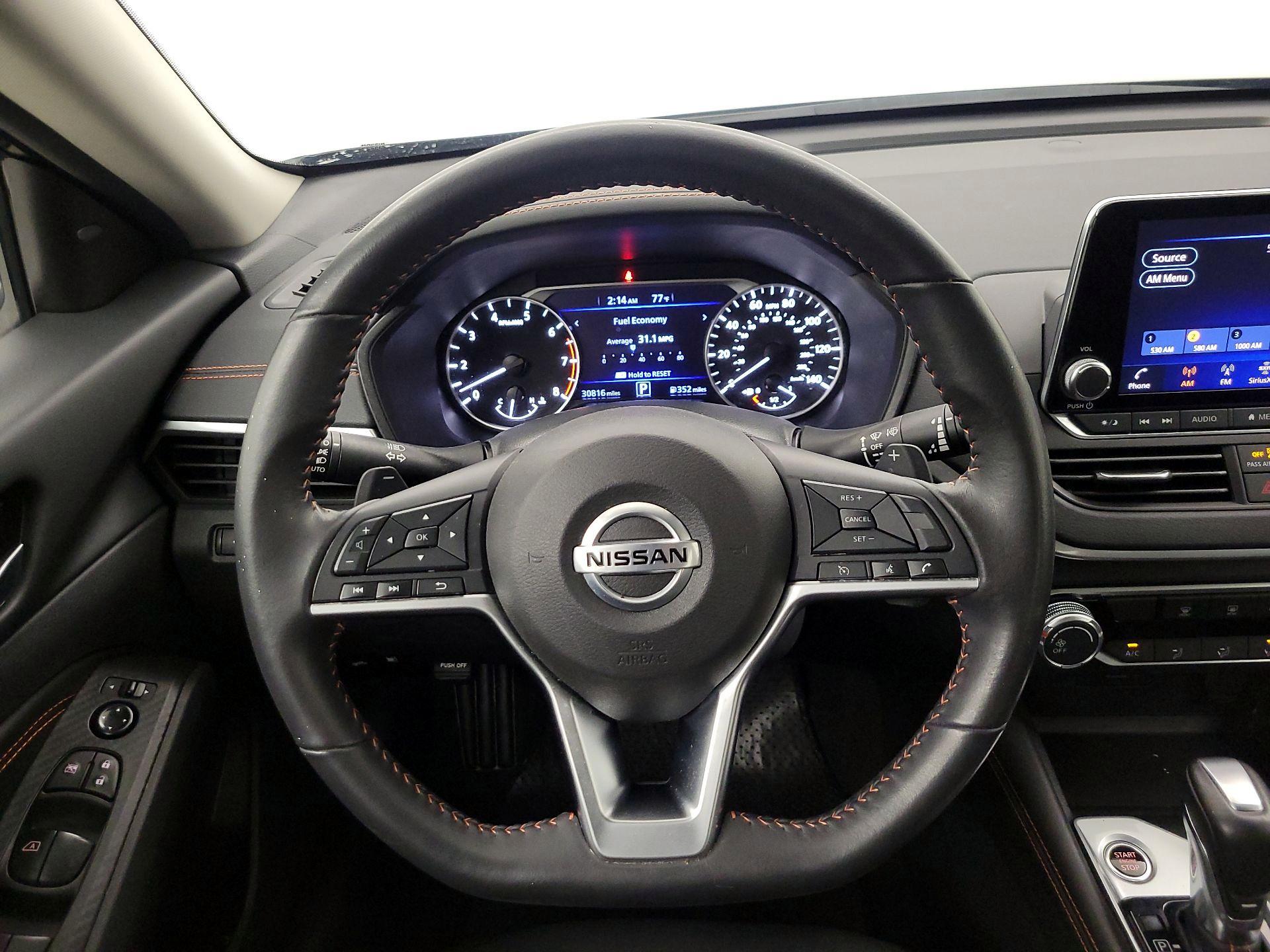 Thumbnail: 2022 Nissan Altima - 10