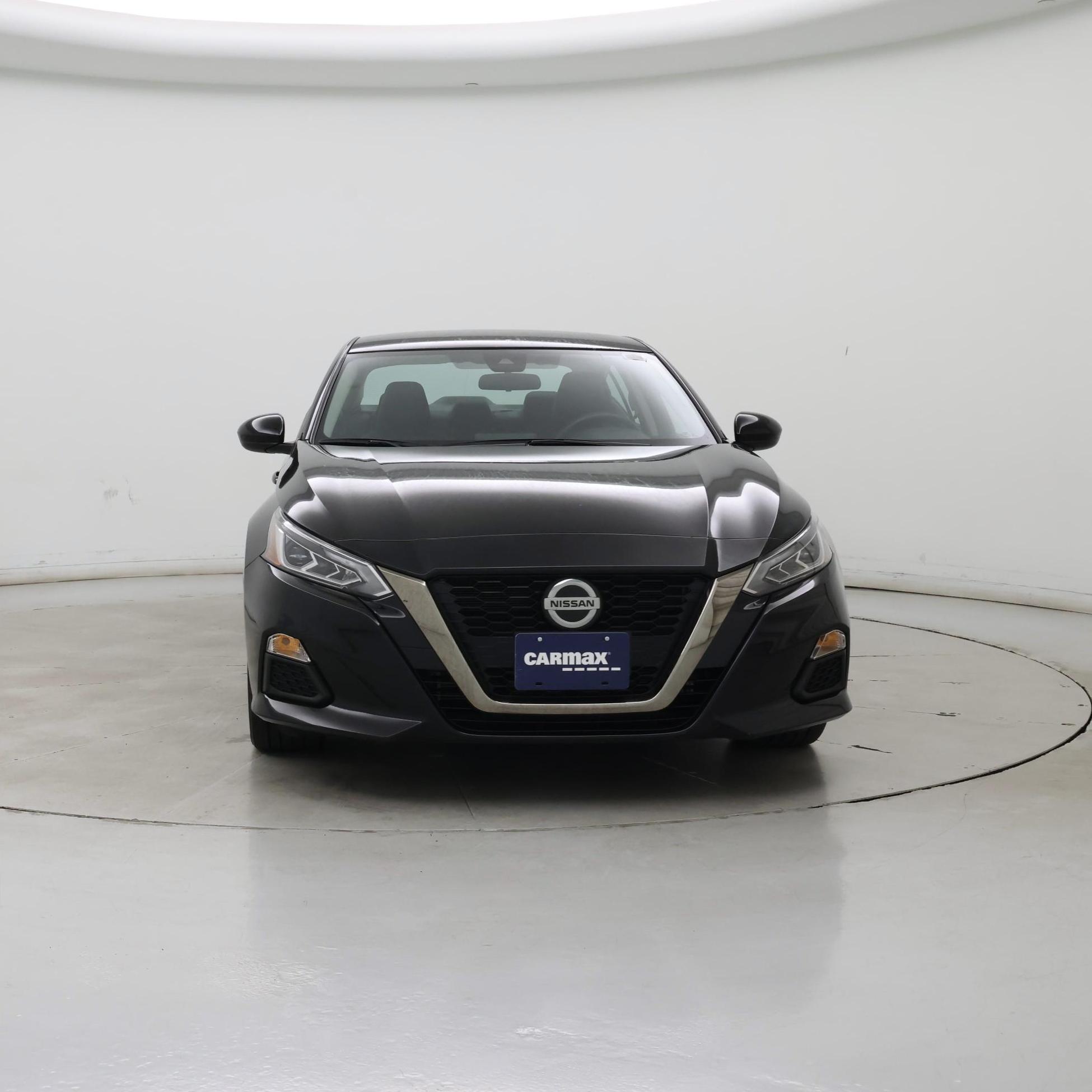Thumbnail: 2022 Nissan Altima - 5