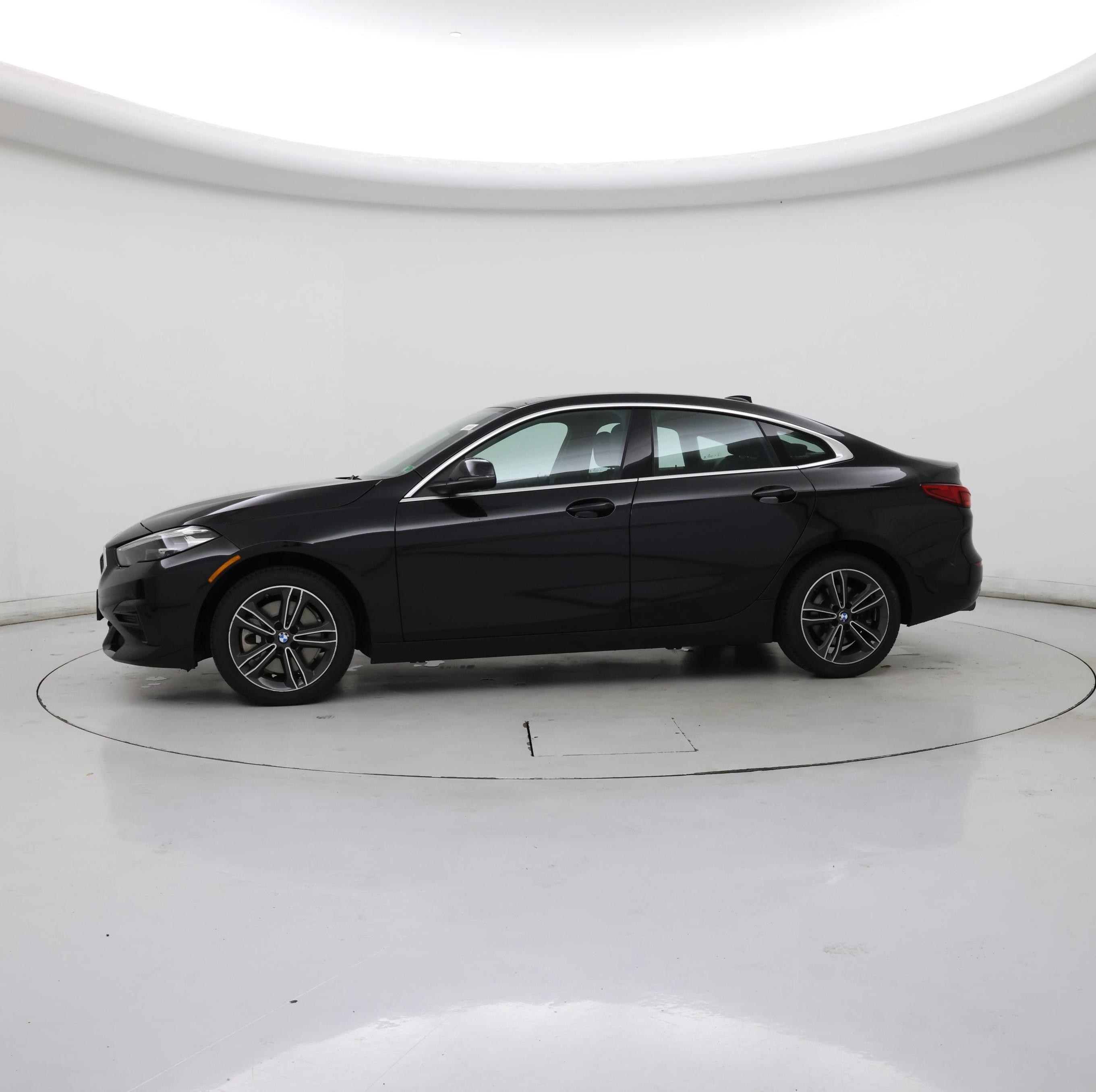 Thumbnail: 2024 BMW 2 Series - 3