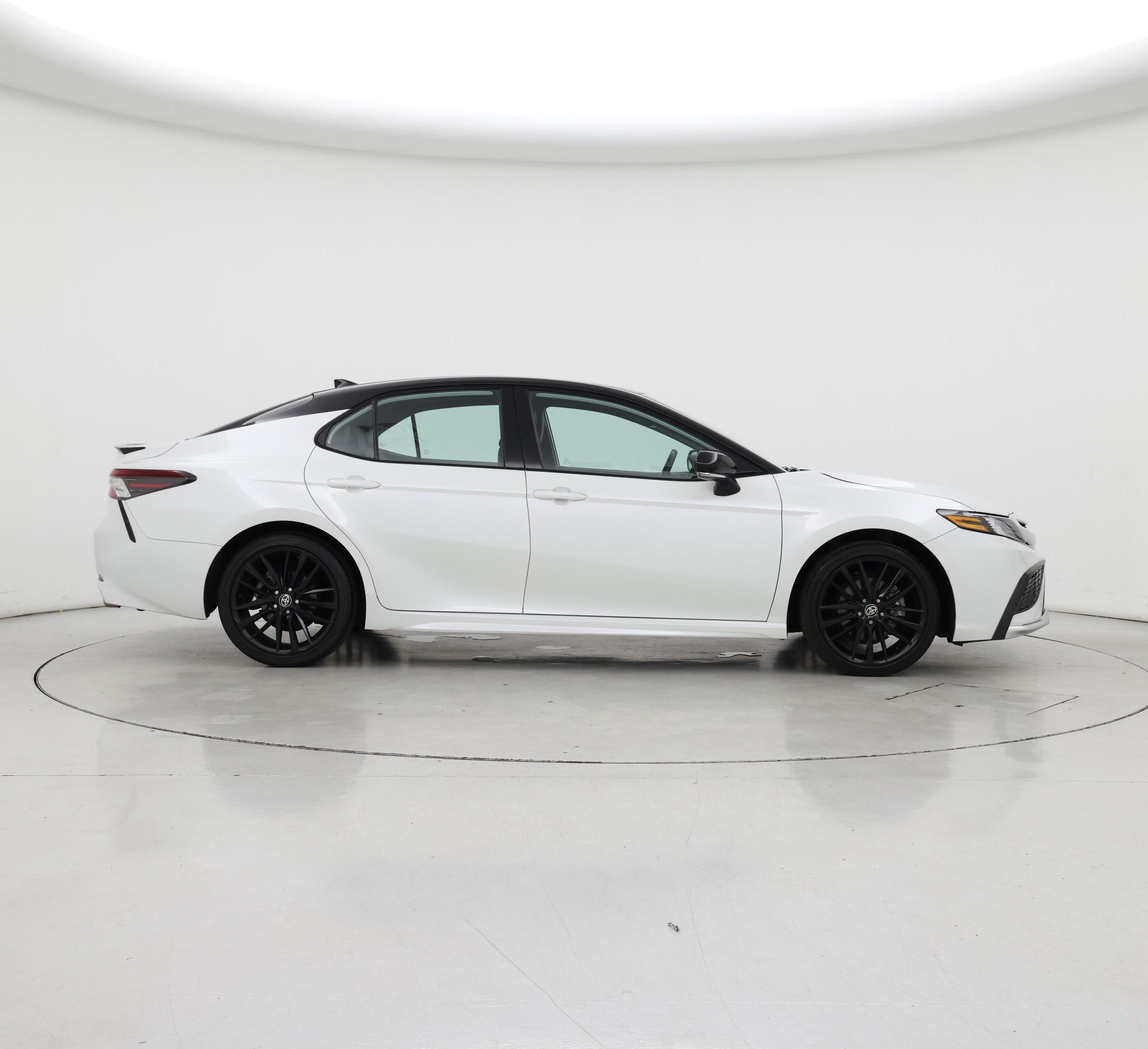 Thumbnail: 2023 Toyota Camry - 7