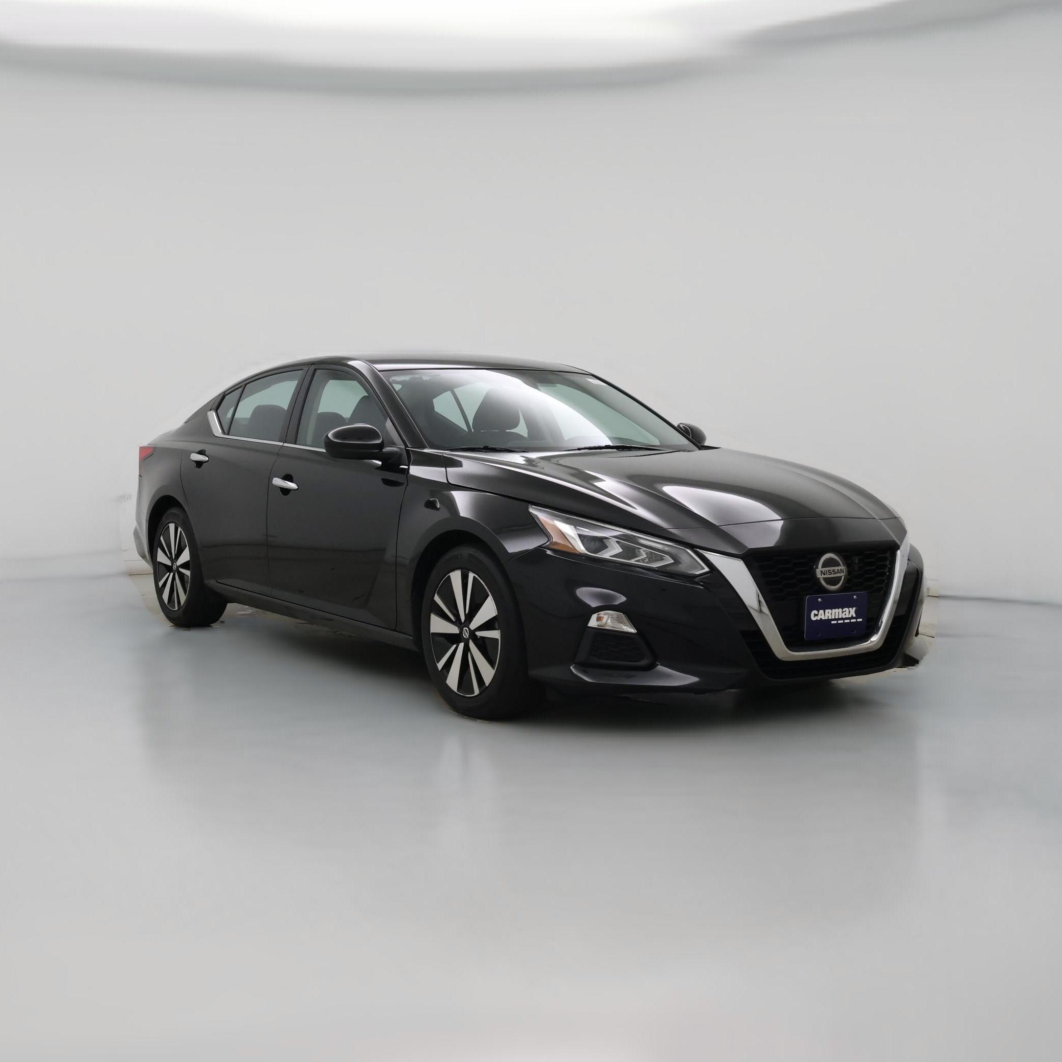 Thumbnail: 2022 Nissan Altima - 1