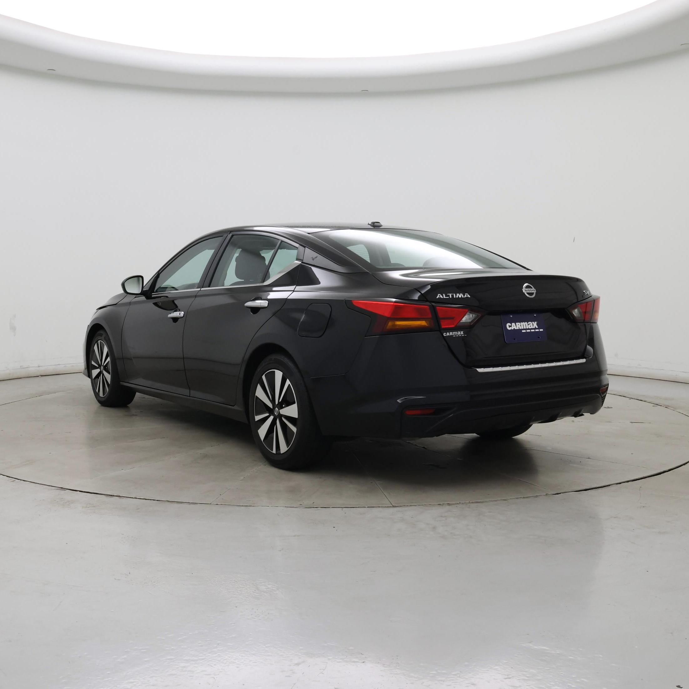 Thumbnail: 2022 Nissan Altima - 2