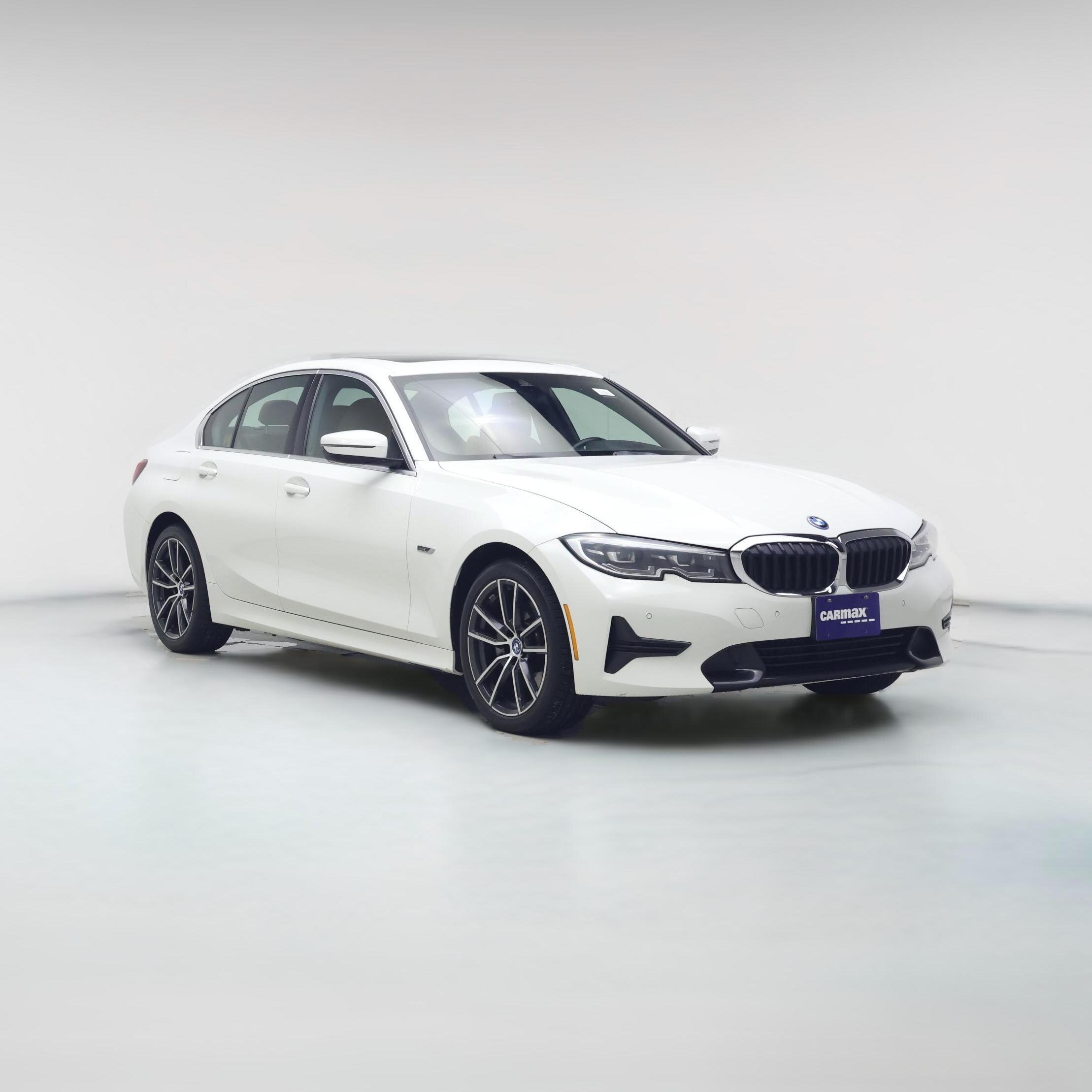 Thumbnail: 2022 BMW 3 Series - 1