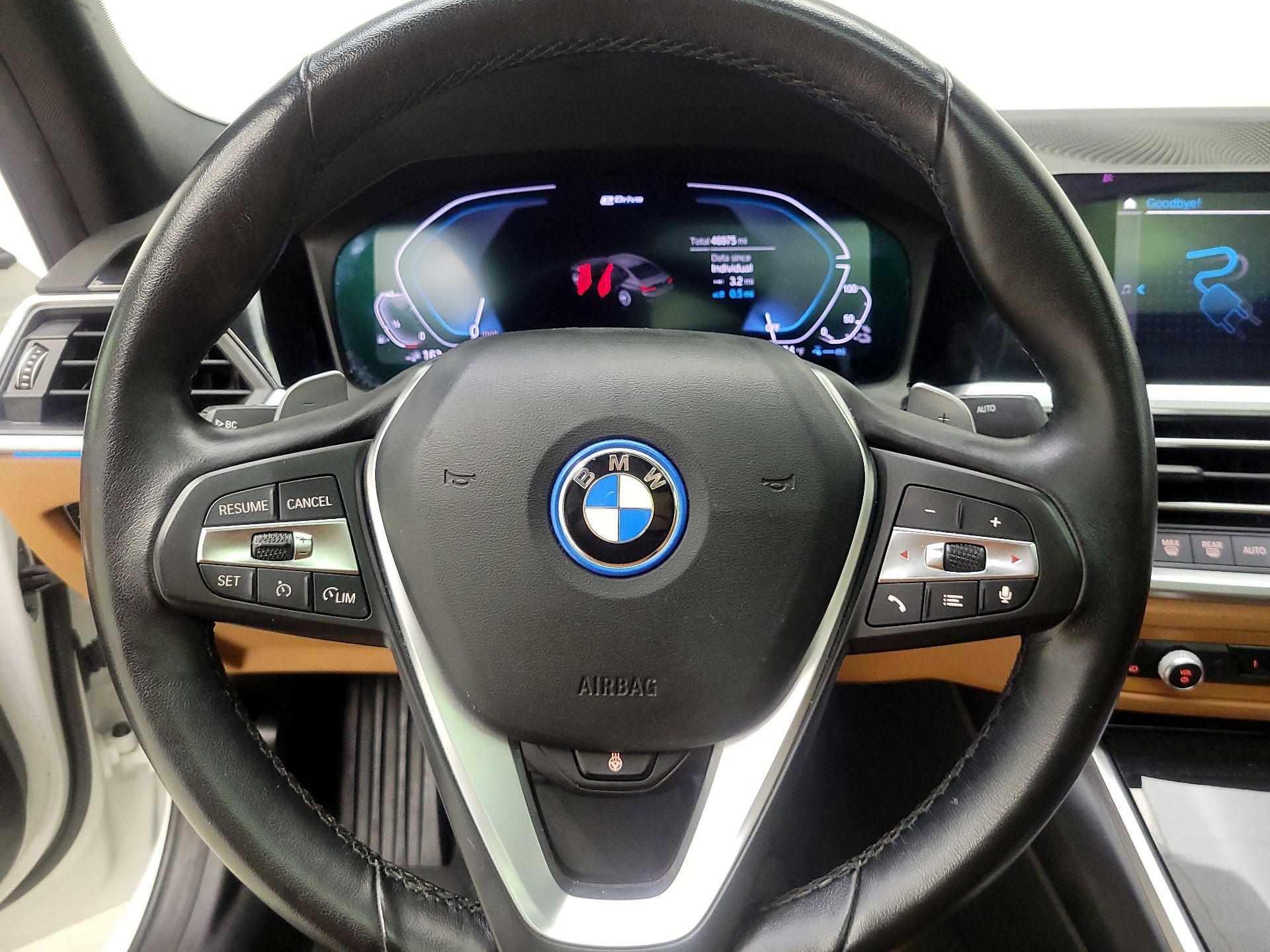 Thumbnail: 2022 BMW 3 Series - 10