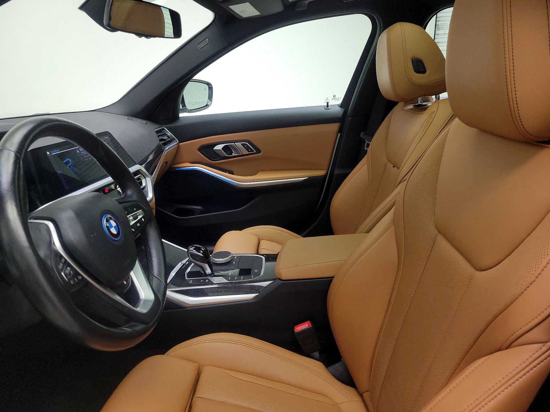 Thumbnail: 2022 BMW 3 Series - 11