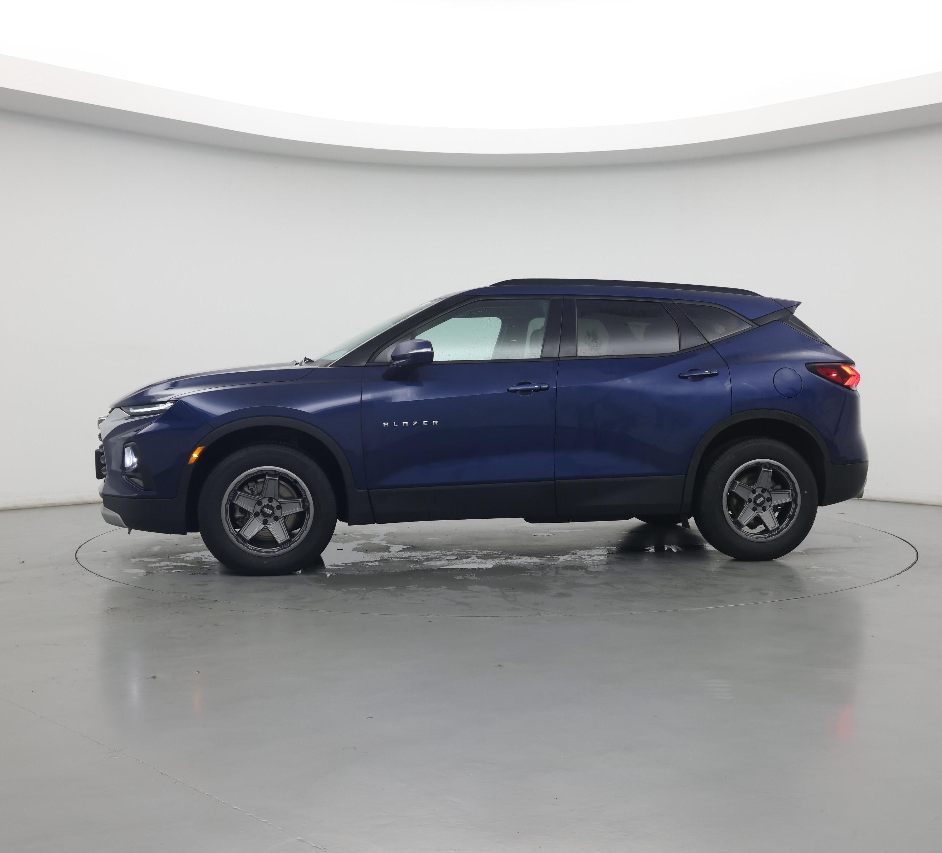 Thumbnail: 2022 Chevrolet Blazer - 3
