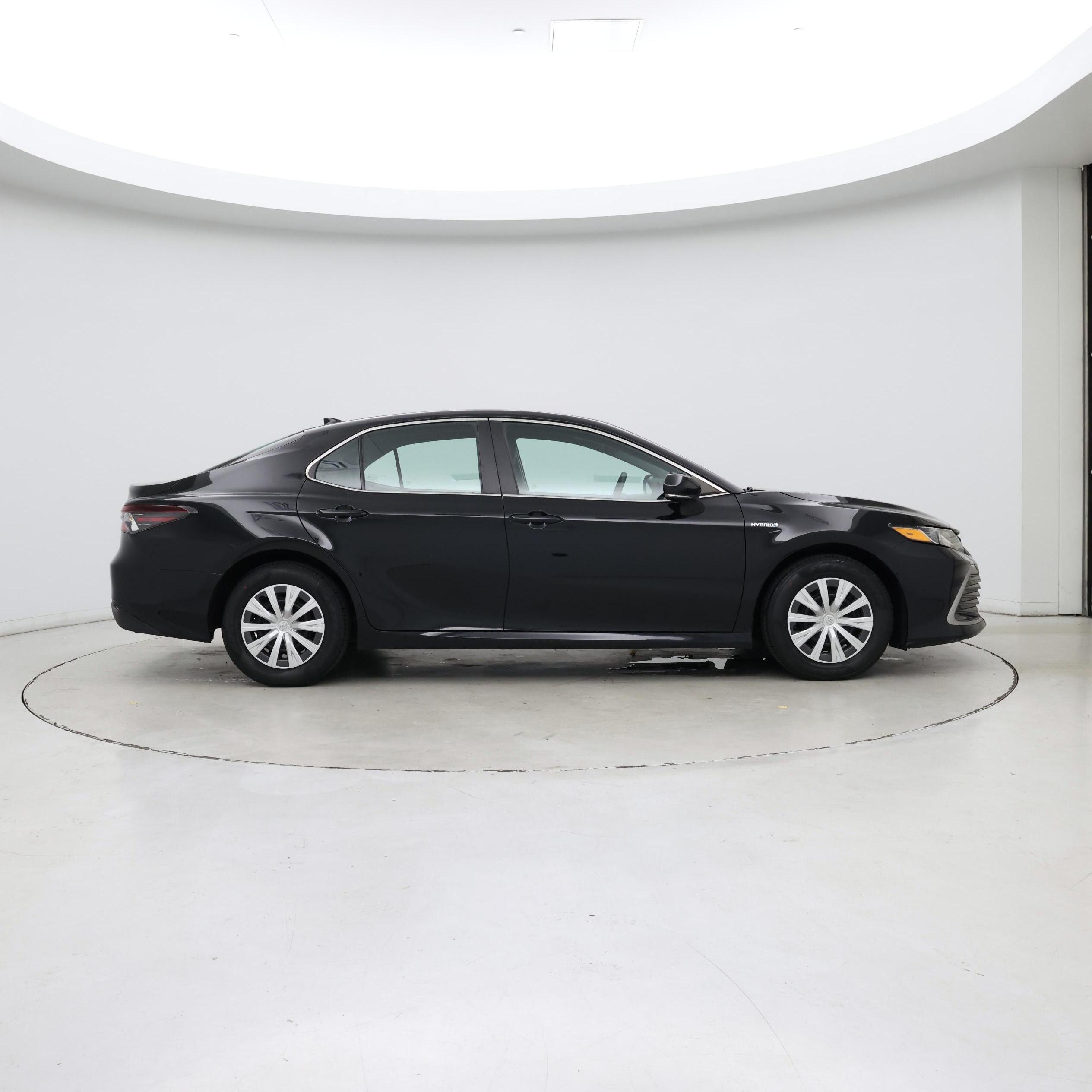 Thumbnail: 2021 Toyota Camry - 7