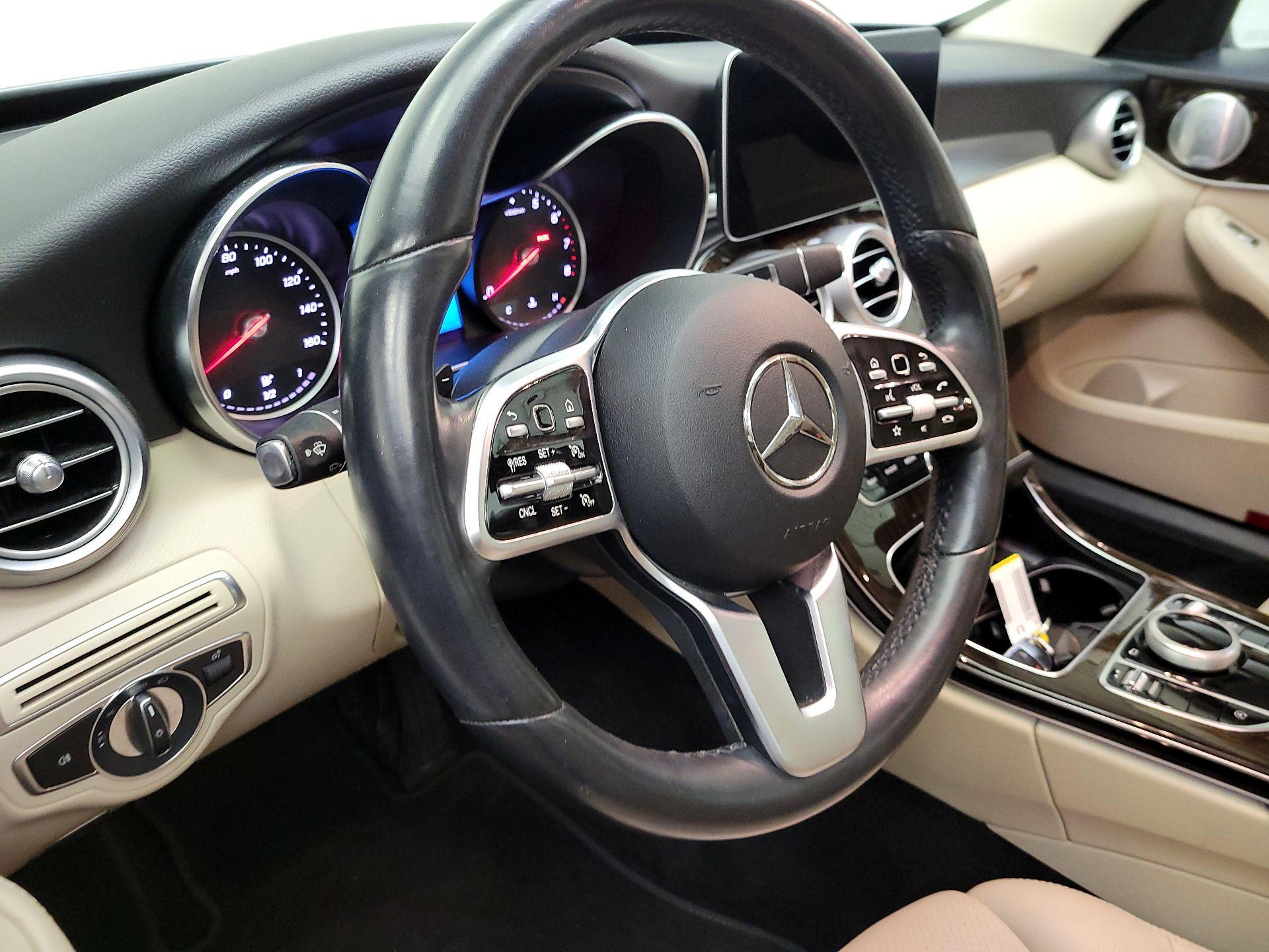 Thumbnail: 2020 Mercedes-Benz C-Class - 9