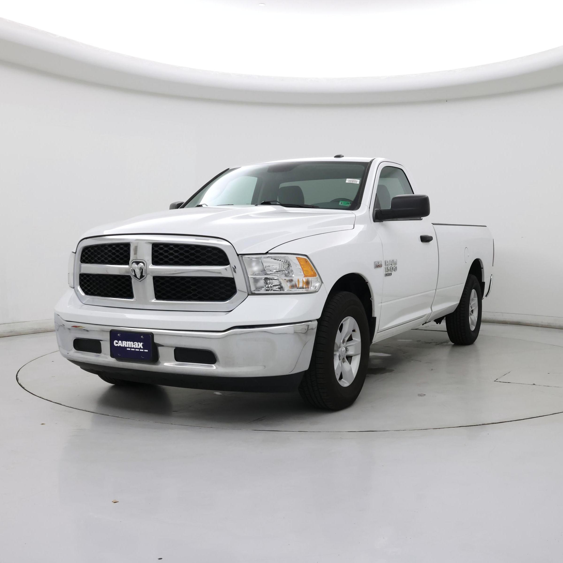 Thumbnail: 2020 RAM 1500 Classic - 4