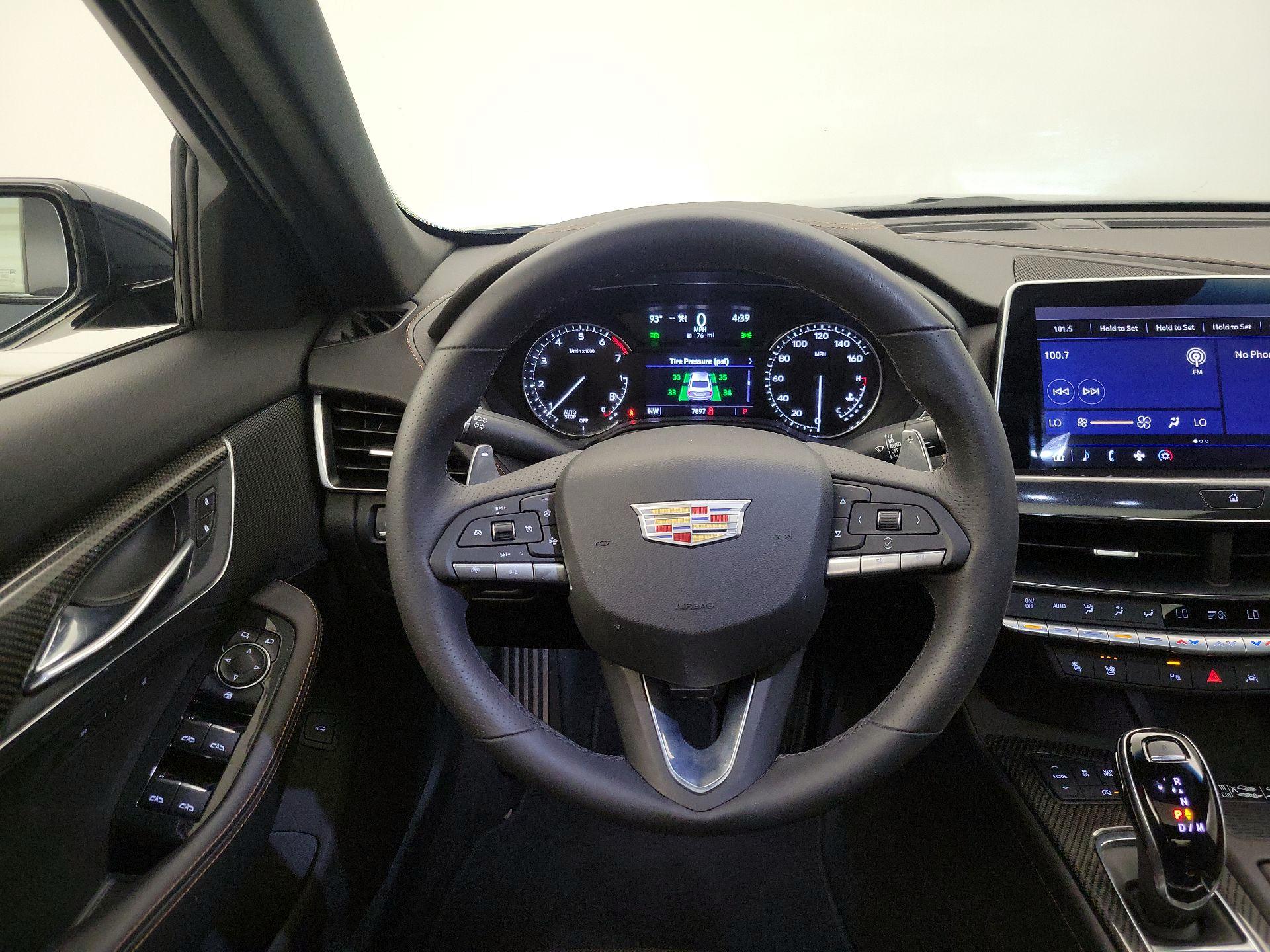 Thumbnail: 2022 Cadillac CT5 - 10