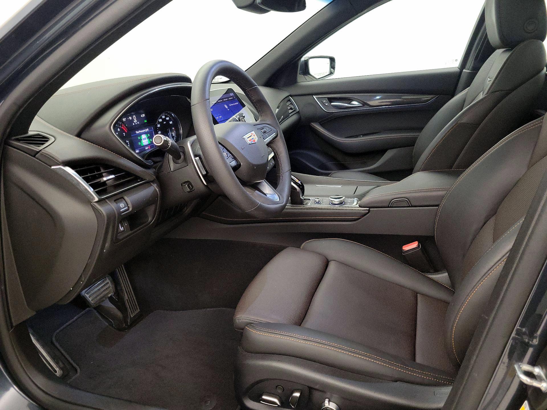 Thumbnail: 2022 Cadillac CT5 - 11