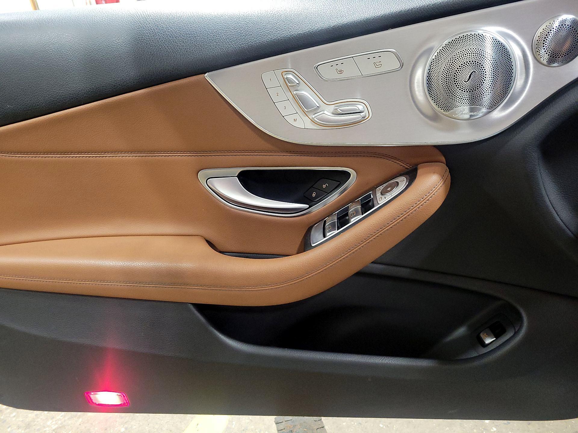 Thumbnail: 2021 Mercedes-Benz C-Class - 12