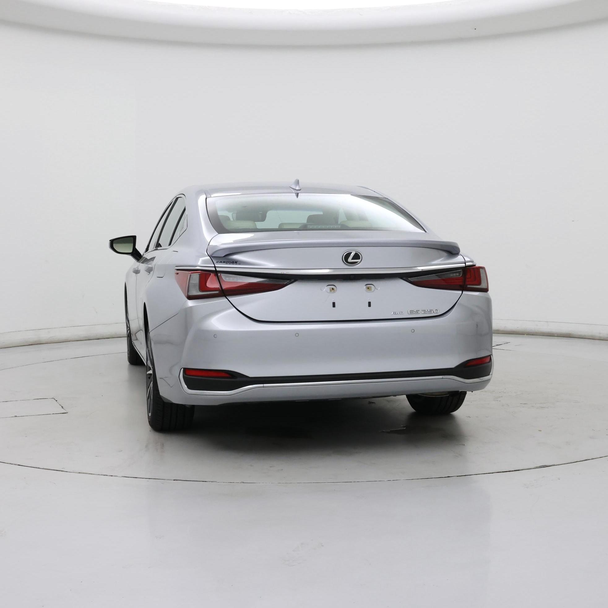 Thumbnail: 2022 Lexus ES - 6