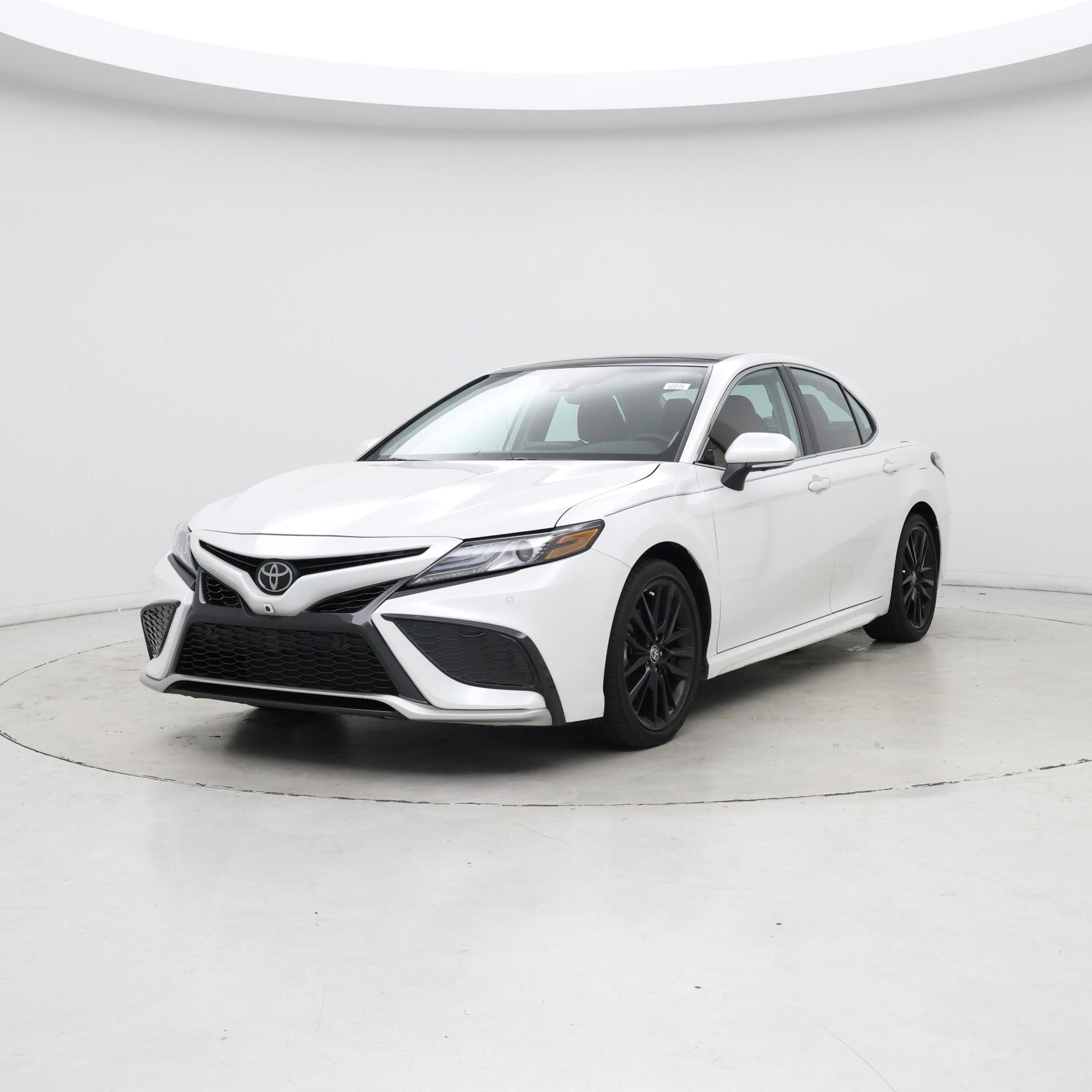 Thumbnail: 2023 Toyota Camry - 4
