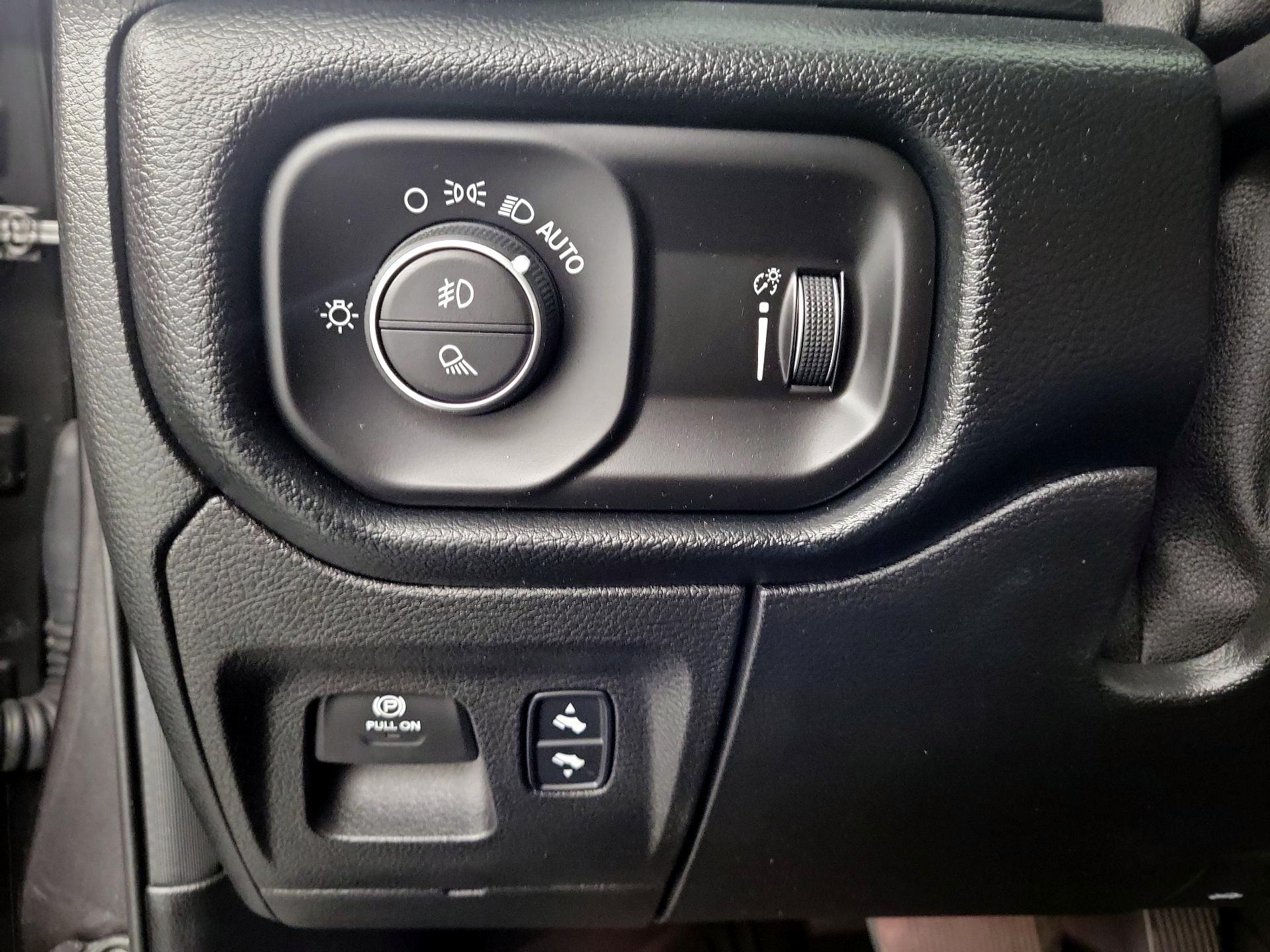 Thumbnail: 2020 RAM 1500 - 13