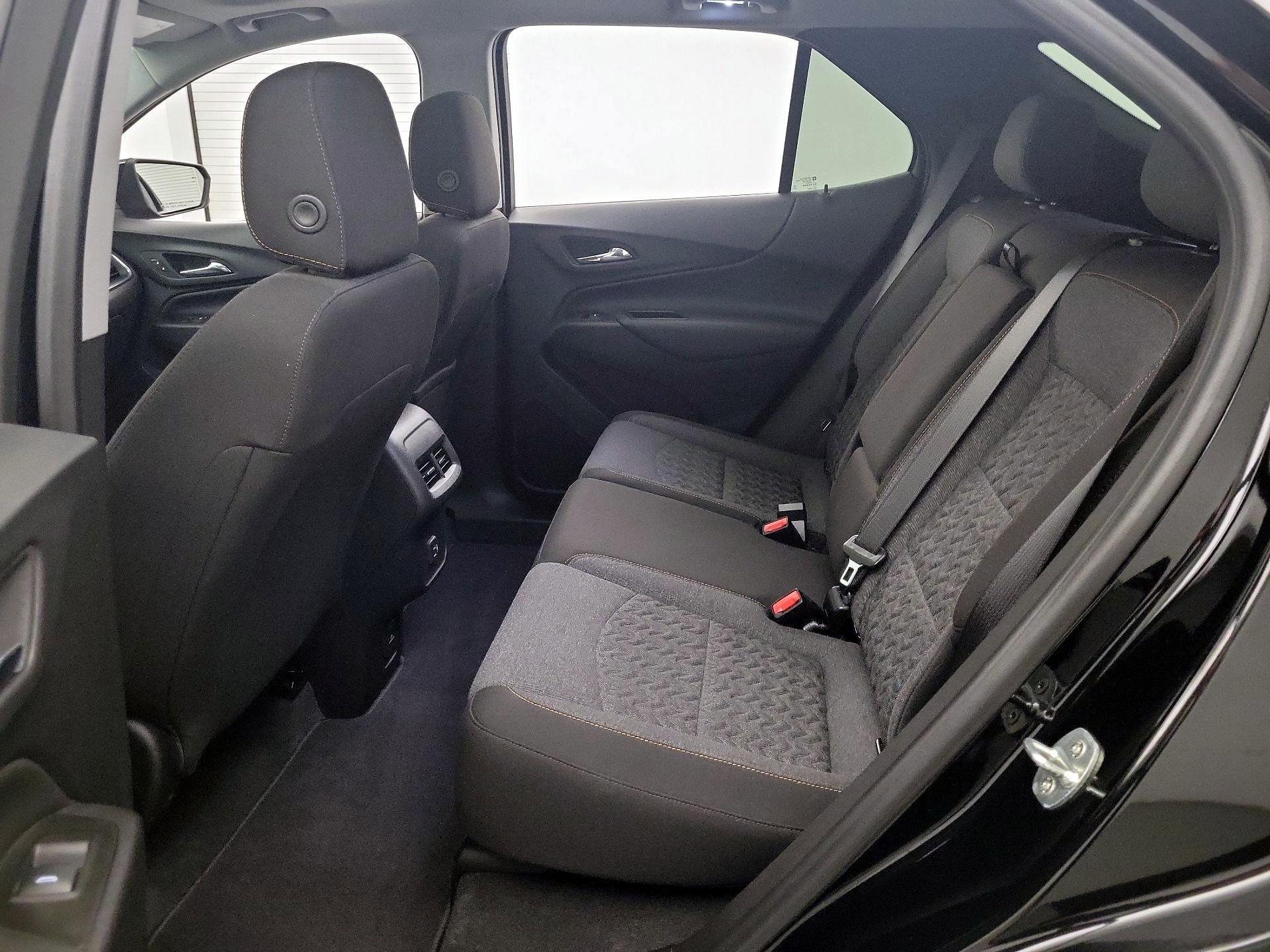 Thumbnail: 2022 Chevrolet Equinox - 19